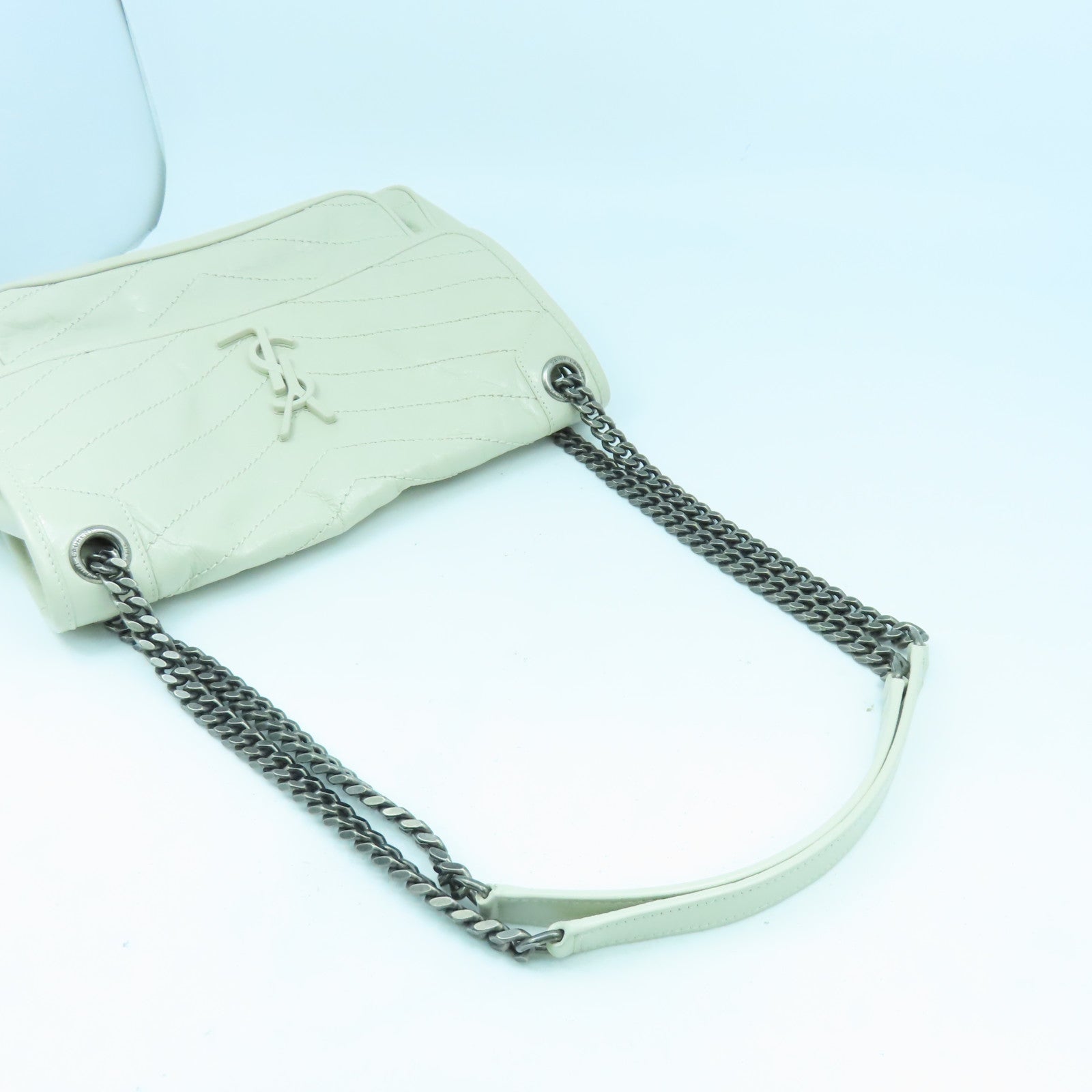 SAINT LAURENT 牛皮皮革Shoulder Bag銀扣鏈帶肩背袋白色
