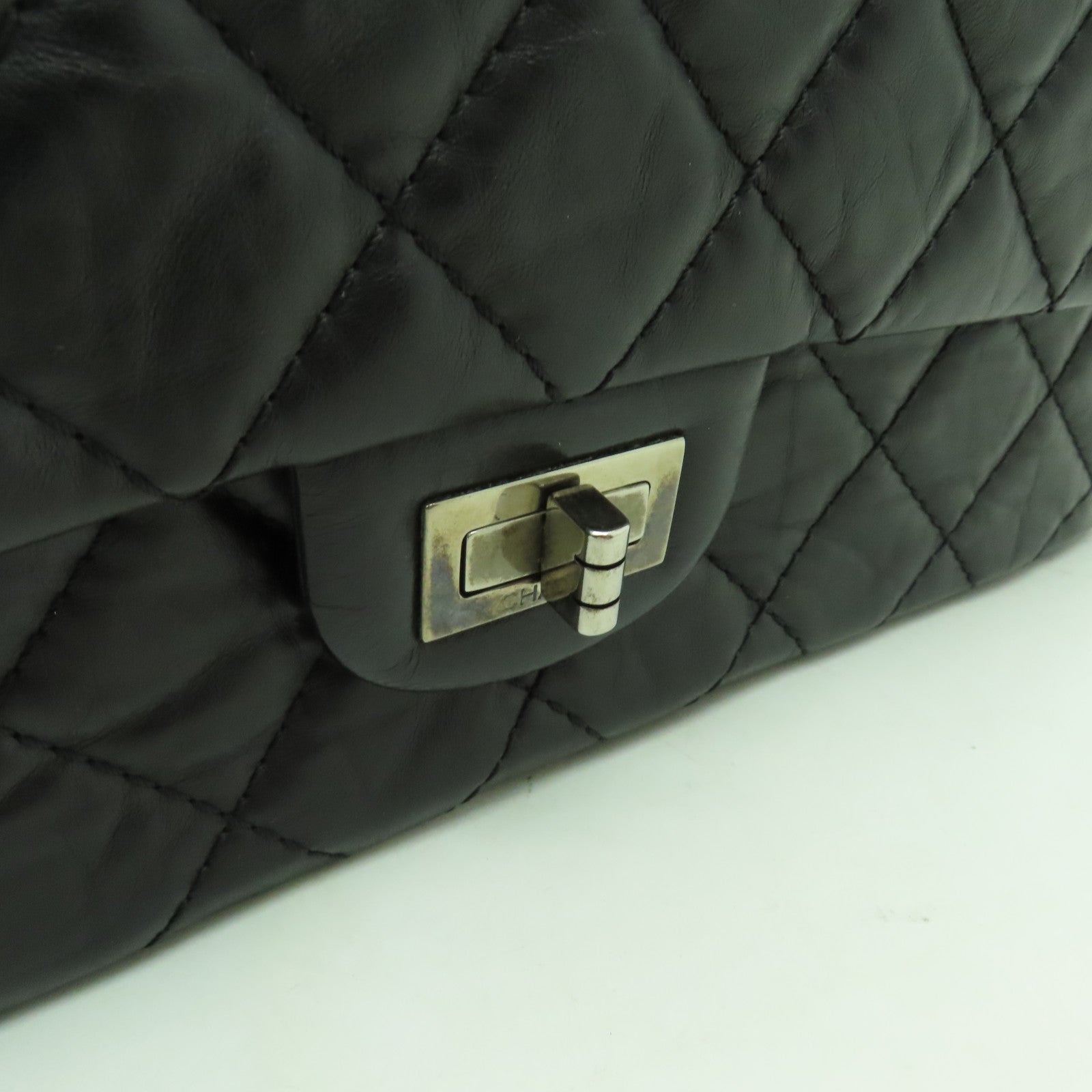CHANEL 【激減優惠】菱格Aged Calf皮革2.55銀扣鏈帶肩背袋黒色