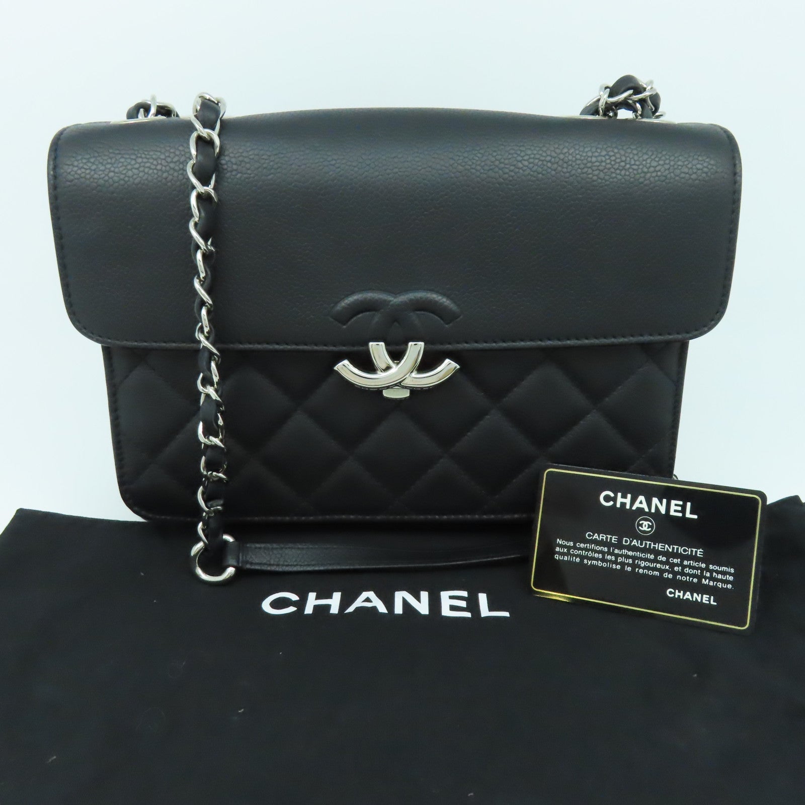 CHANEL 菱格Caviar皮革Chain Shoulder銀扣鏈帶肩背袋黑色