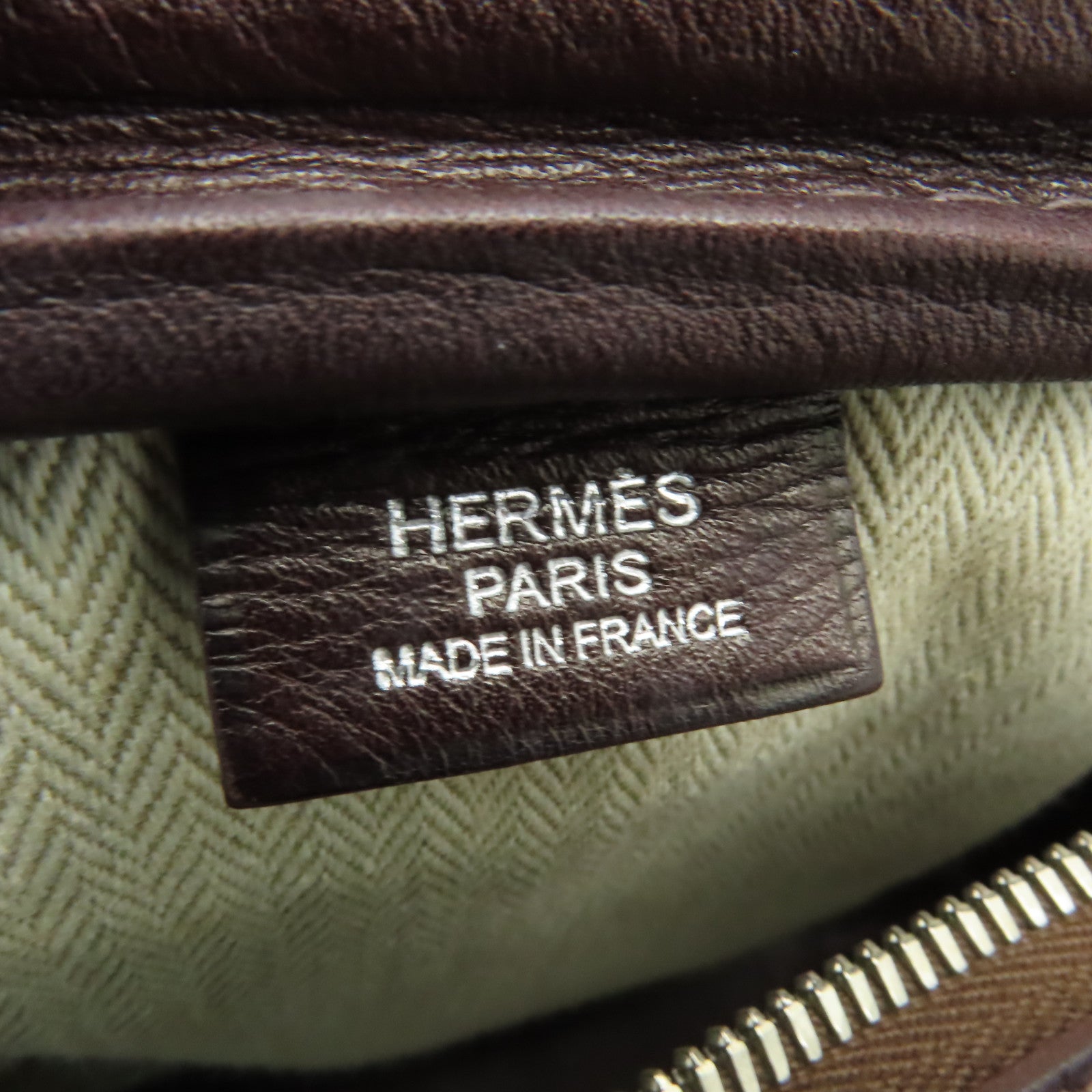 HERMES Evergrain皮革Sac Hebdo Reporter銀扣肩背袋雪茄色
