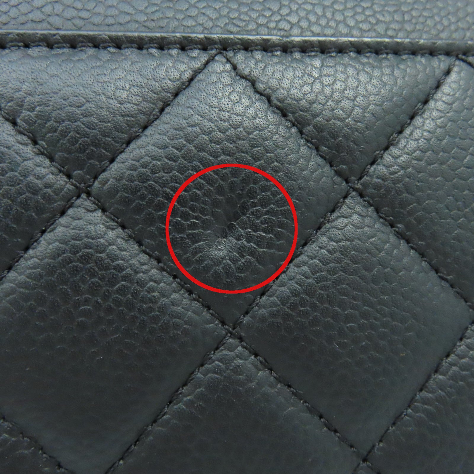 CHANEL 菱格Caviar皮革Chain Shoulder銀扣鏈帶肩背袋黑色