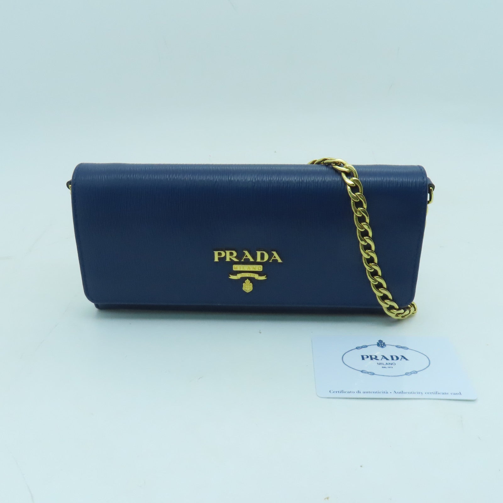 PRADA Saffiano皮革Wallet On Chain金扣鏈帶肩背袋藍色