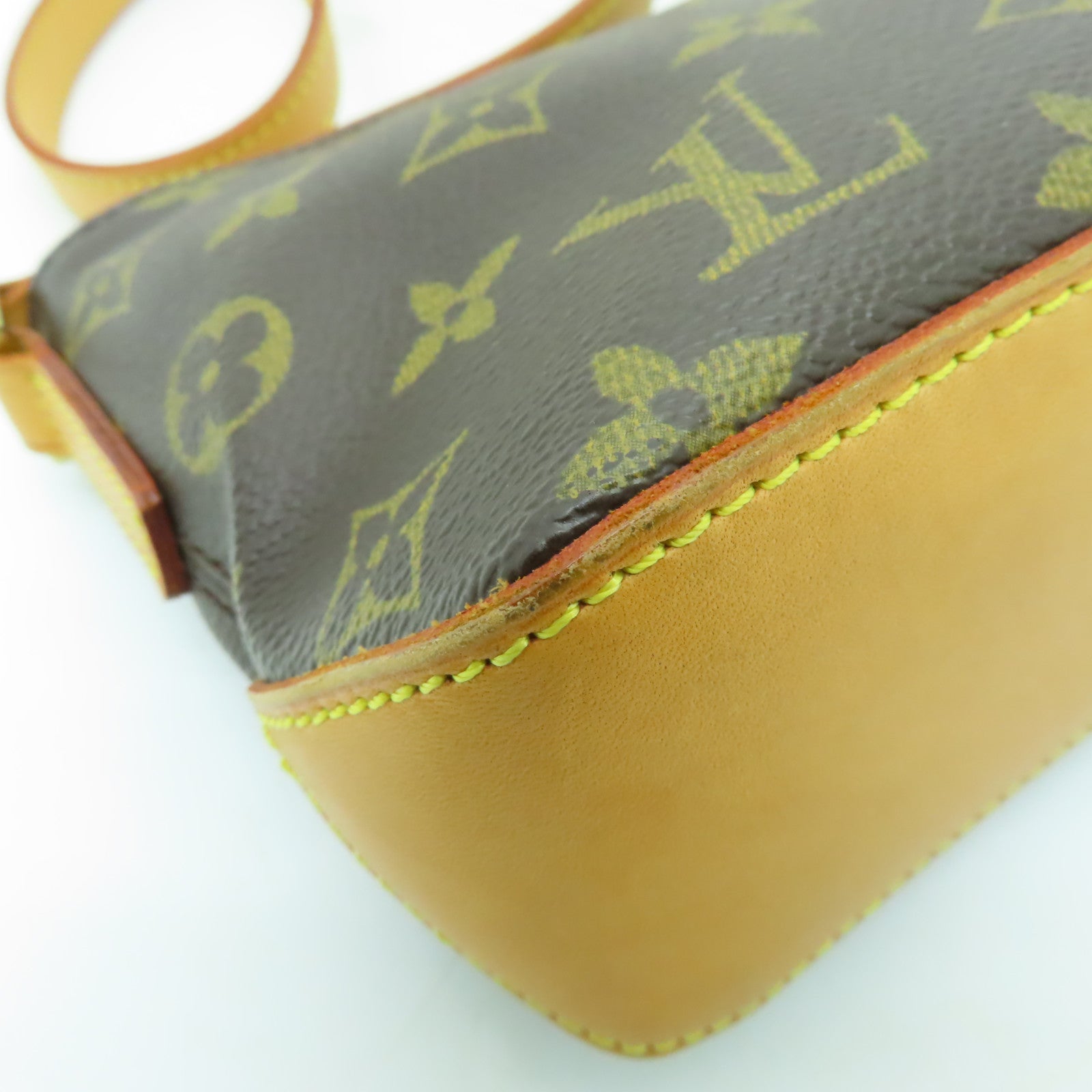 LOUIS VUITTON Monogram Trotteur金扣肩背袋啡色