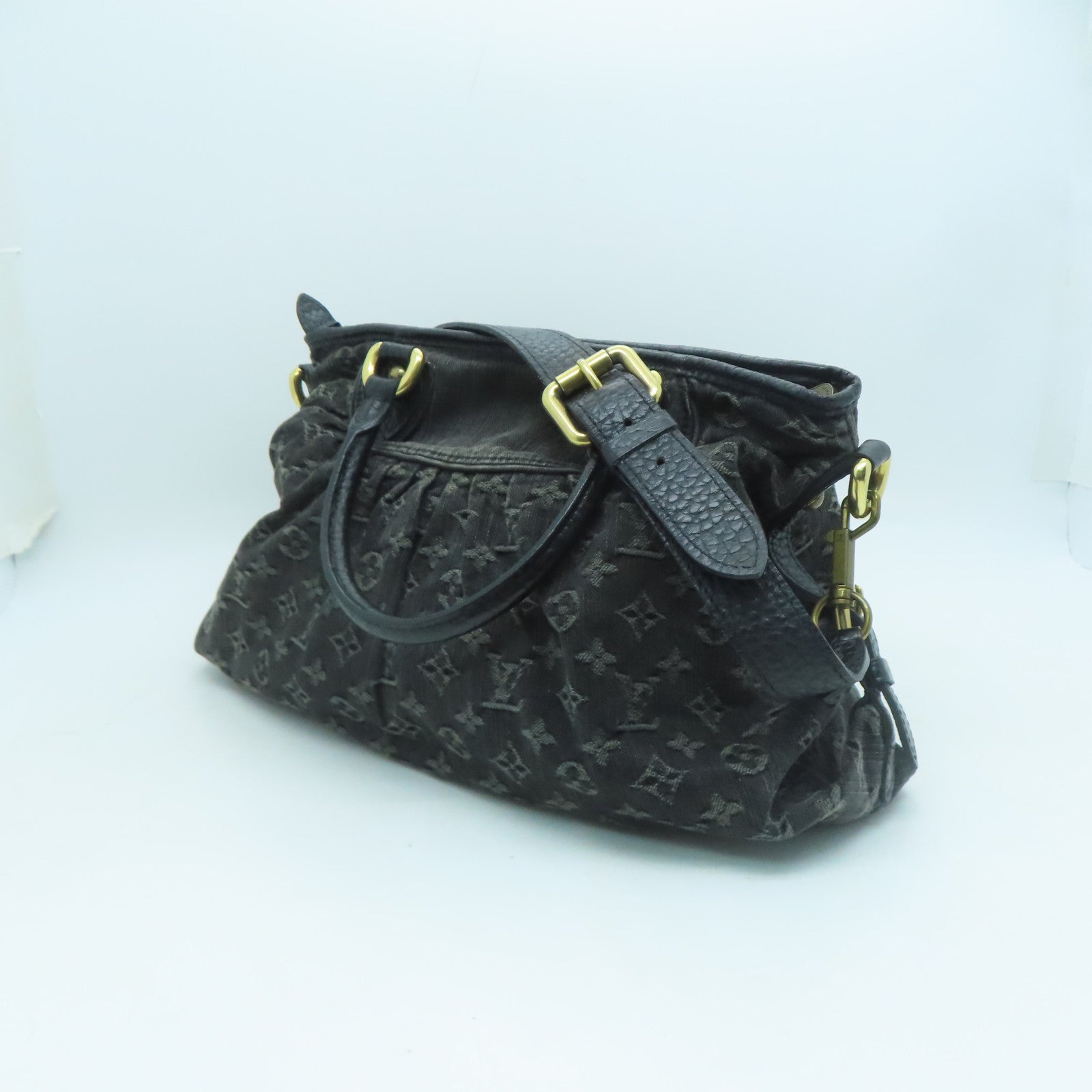 LOUIS VUITTON Monogram Denim Neo Cabby Gm金扣肩背袋黑色