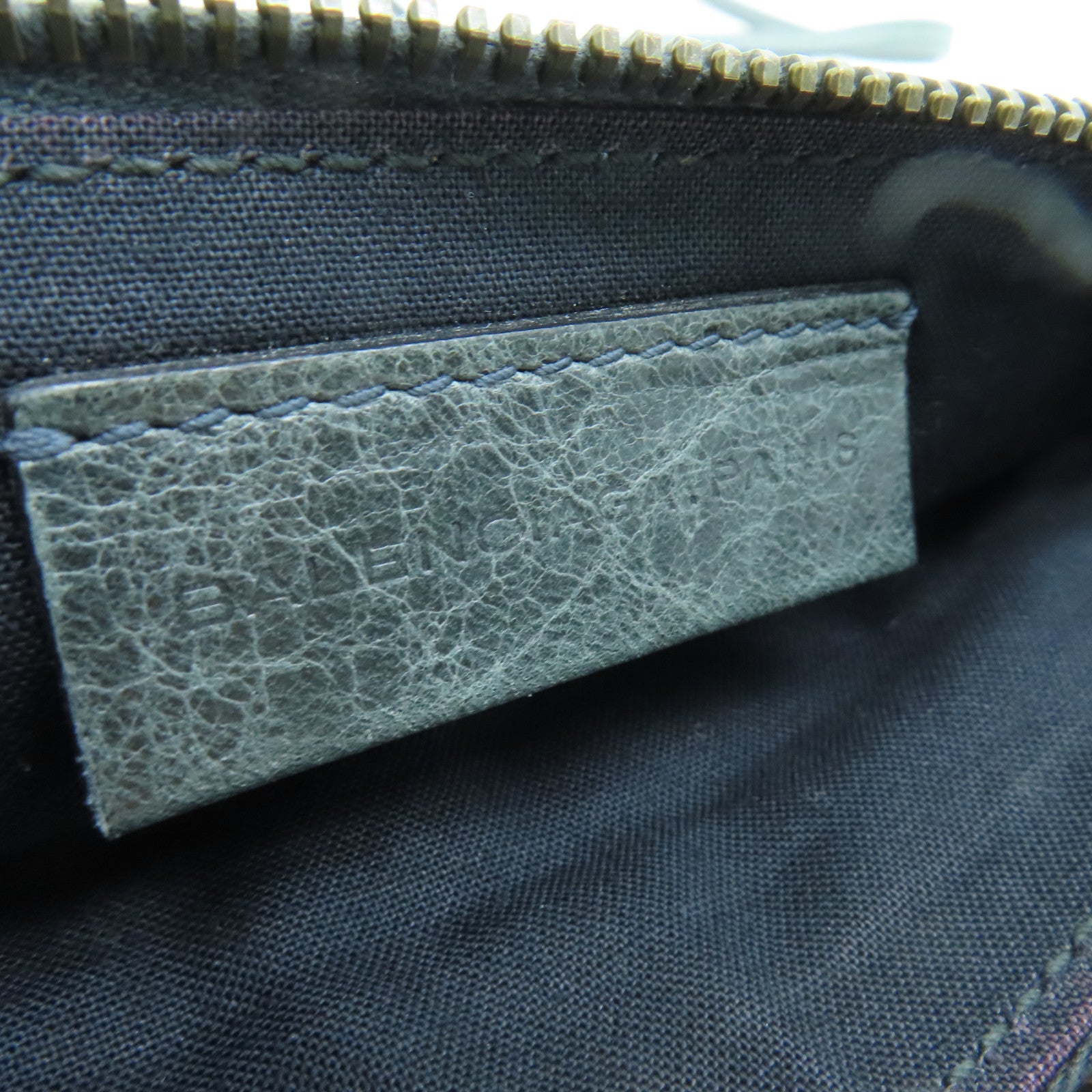 BALENCIAGA 牛皮皮革Shoulder Bag金扣肩背袋绿色