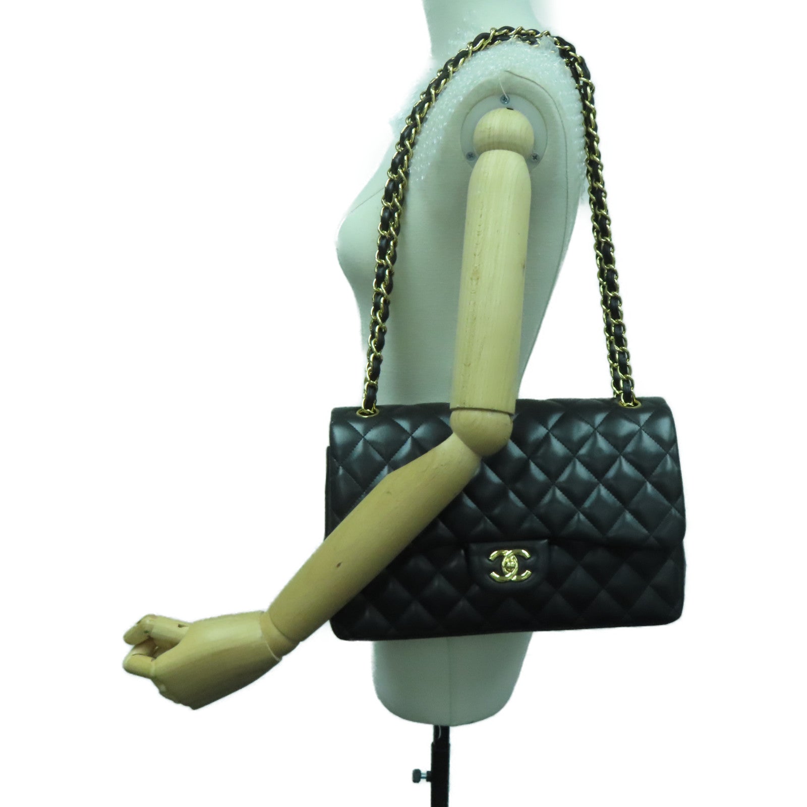 CHANEL 【激減優惠】格羊皮皮革Jumbo Classic Flap金扣鏈帶肩背袋黑色