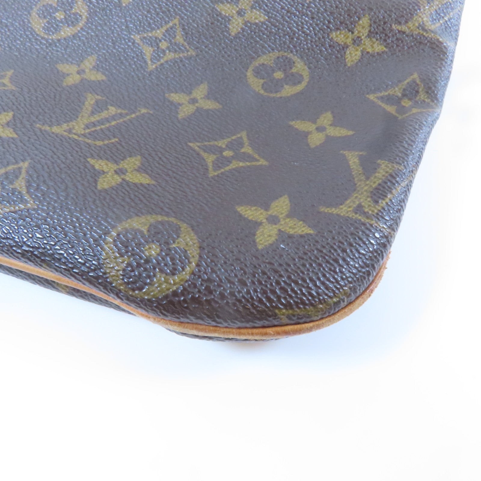 LOUIS VUITTON Monogram Pochette Bosphore金扣肩背袋啡色