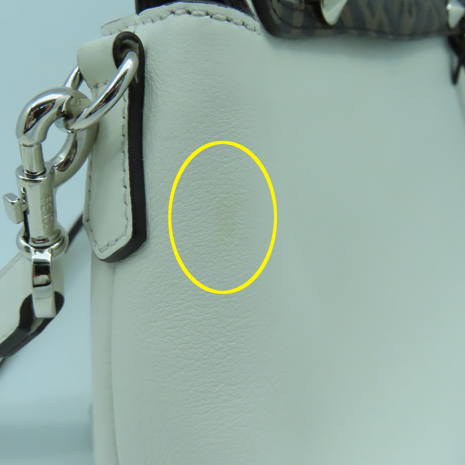 FENDI 牛皮皮革By The Way銀扣手挽肩背兩用袋白色