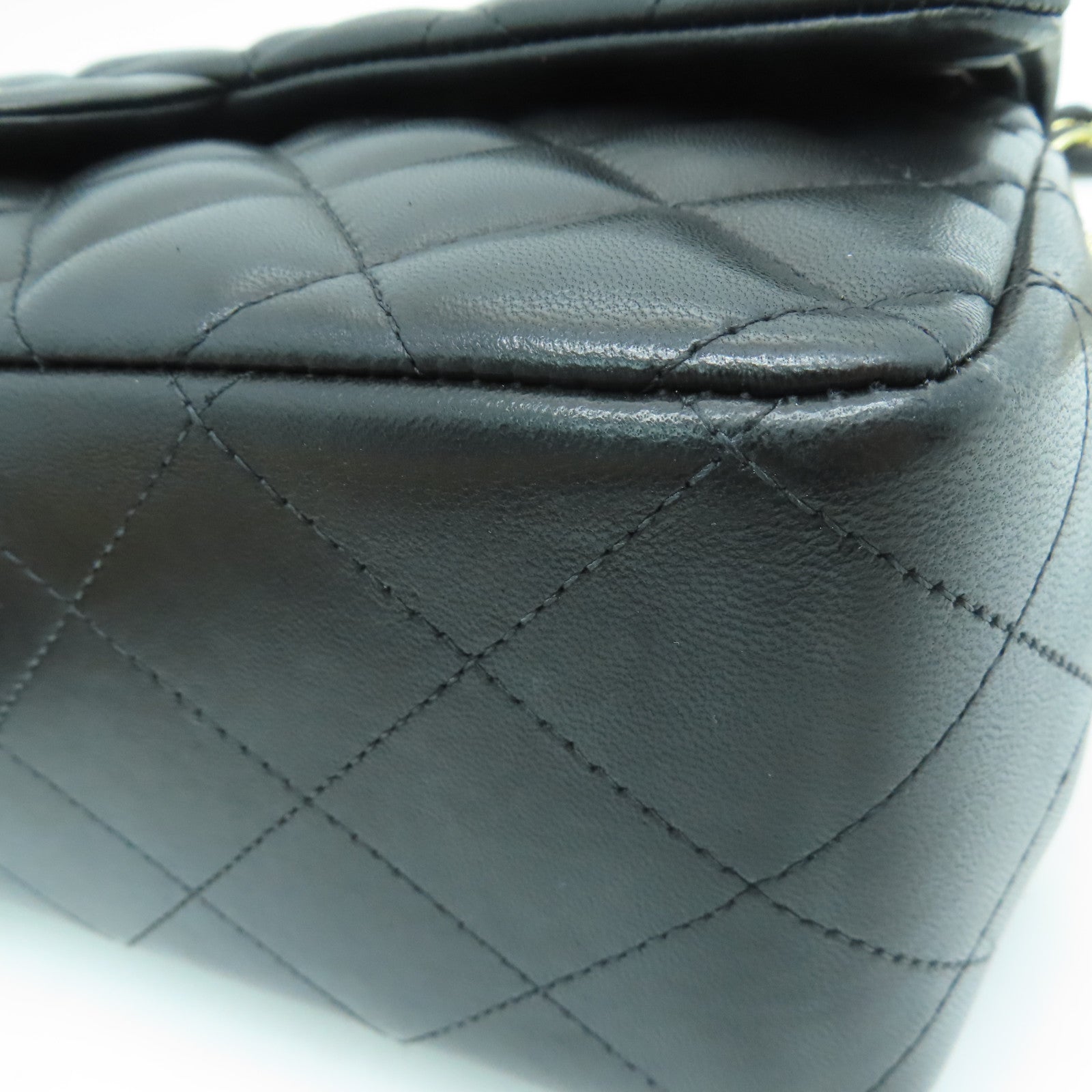 CHANEL 【激減優惠】格羊皮皮革Jumbo Classic Flap金扣鏈帶肩背袋黑色