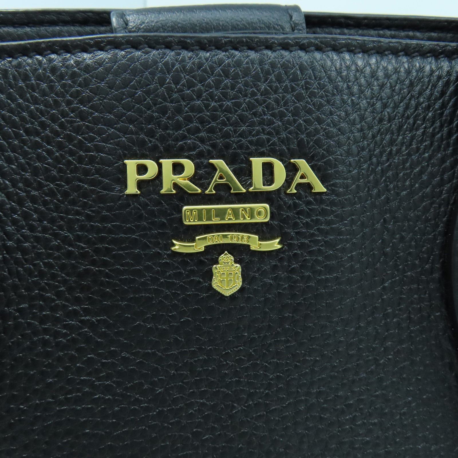 PRADA 牛皮皮革Hand Bag金扣手挽袋黑色