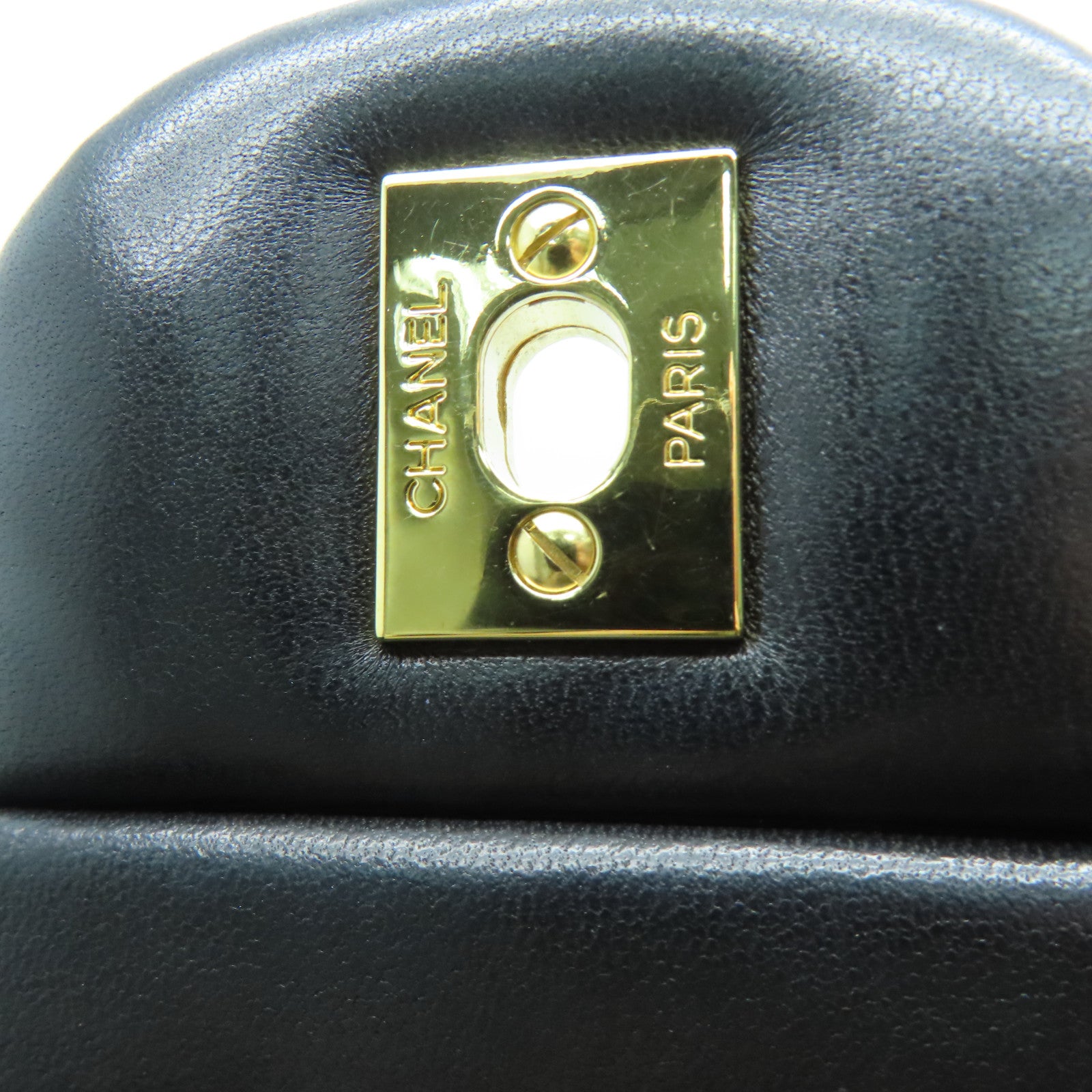 CHANEL 【激減優惠】格羊皮皮革Jumbo Classic Flap金扣鏈帶肩背袋黑色