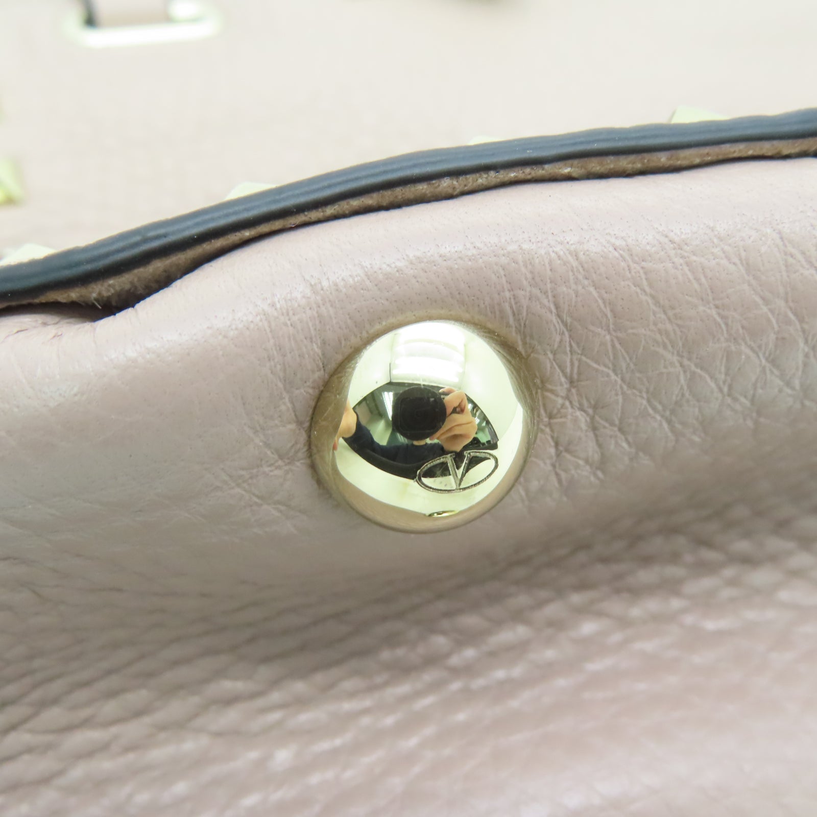 Valentino 【激減優惠】牛皮皮革Rockstud Bag金扣手挽肩背兩用袋粉紅色