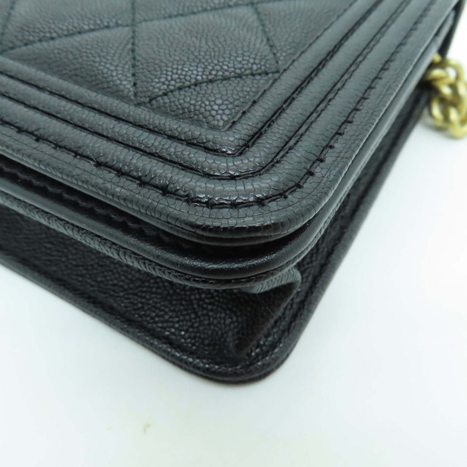 CHANEL 菱格Caviar皮革Boy Wallet On Chain金扣鏈帶肩背袋黑色