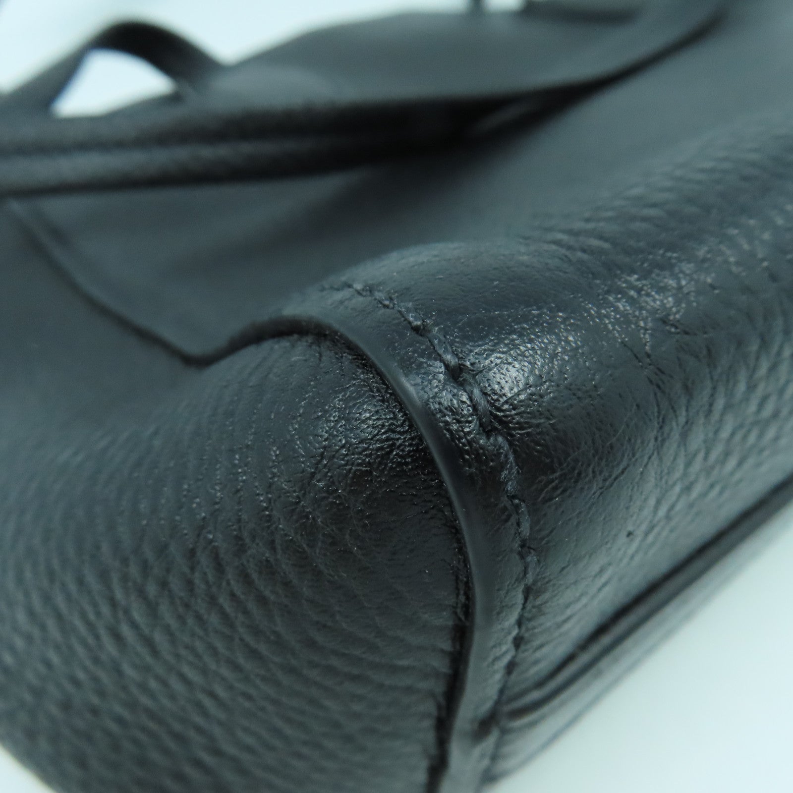 PRADA 牛皮皮革Hand Bag金扣手挽袋黑色