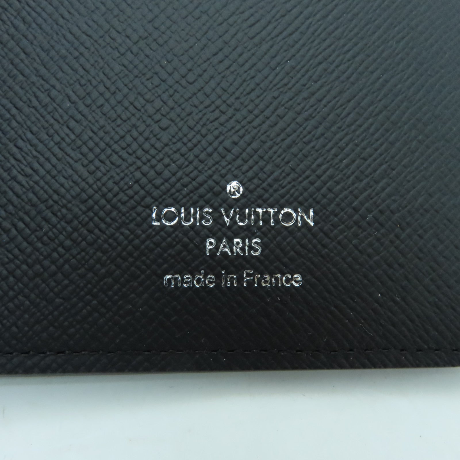 LOUIS VUITTON Taiga Brazza Silver Buckle Long Wallet Black