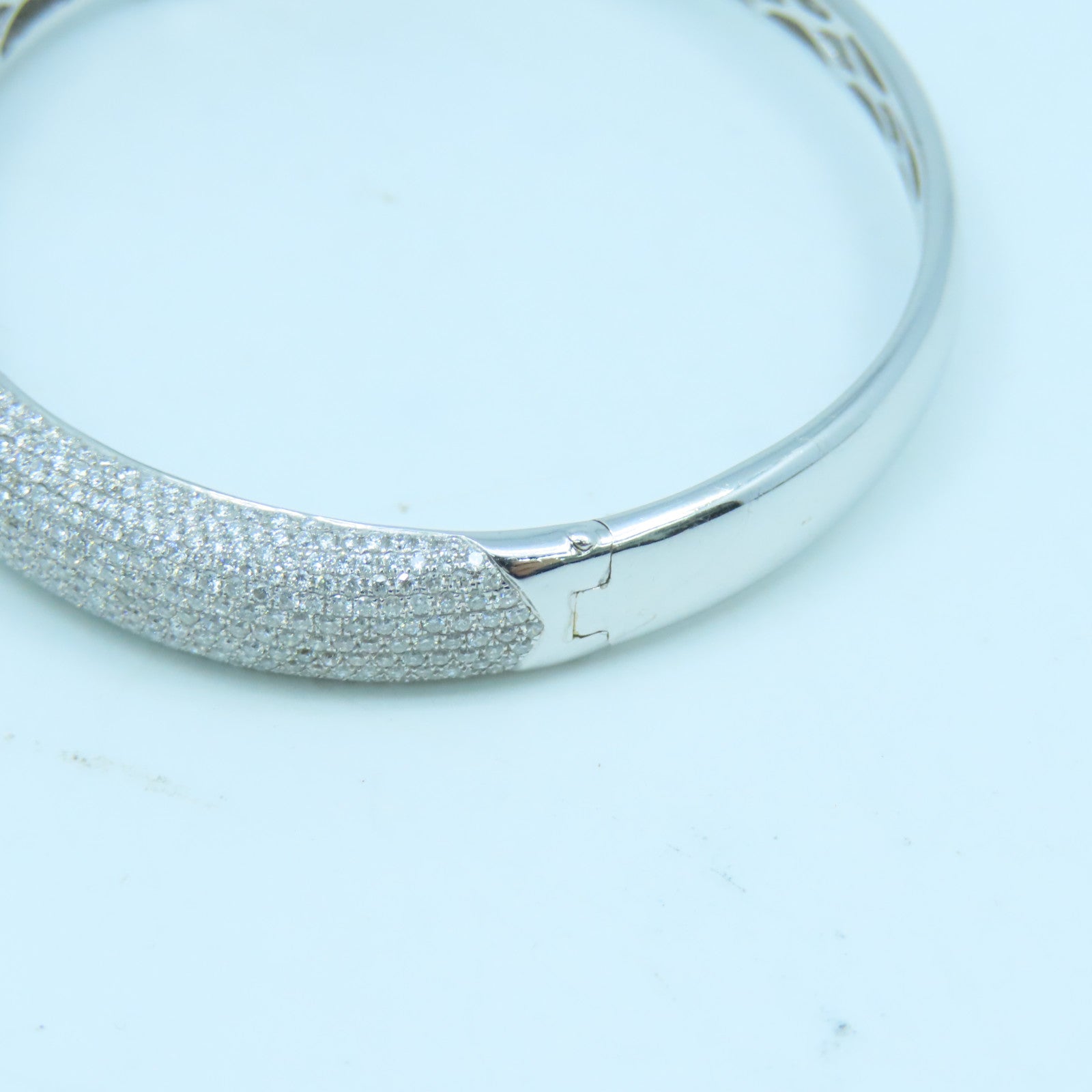 JEWELRY 18K白金Diamond Bangle钻石手镯