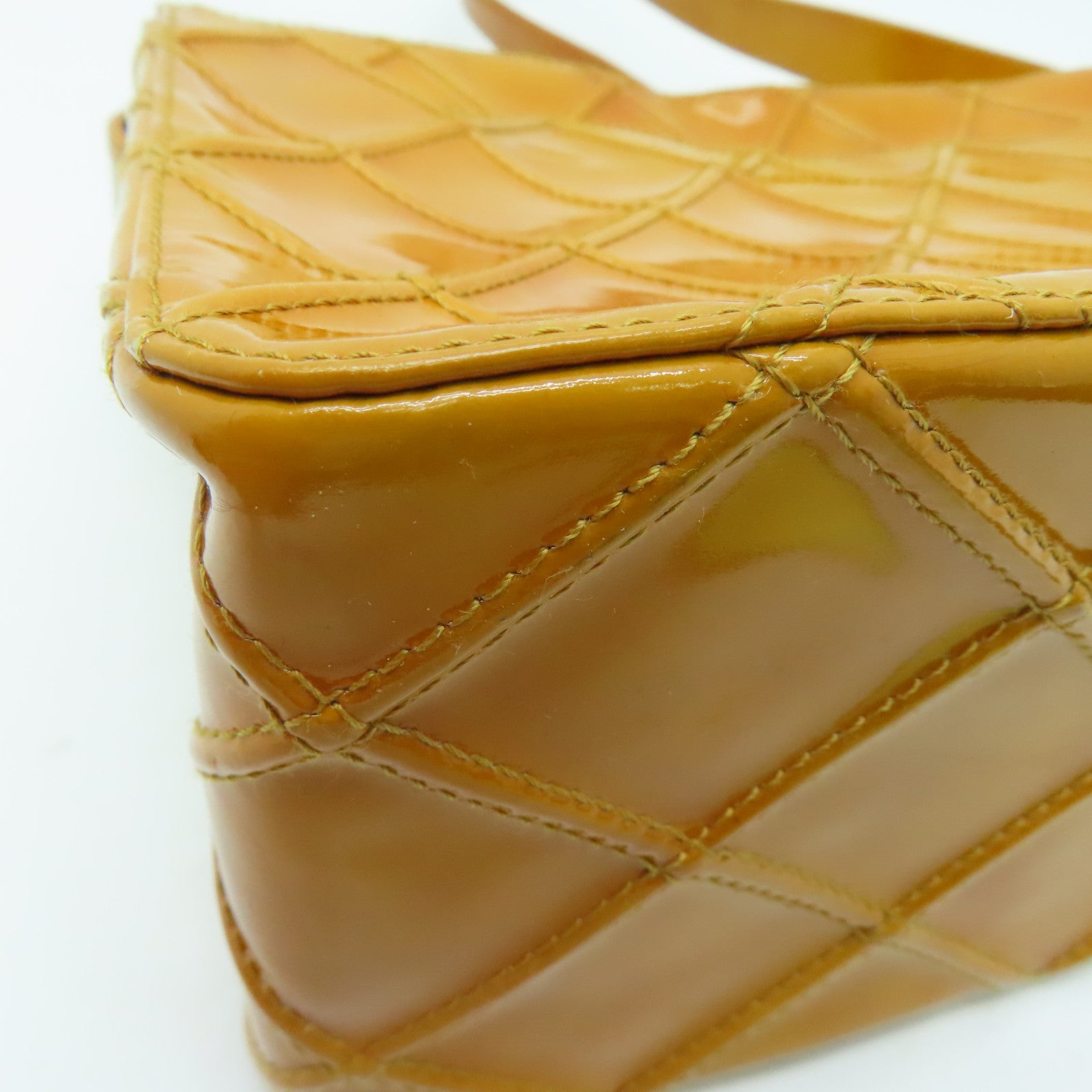 CHANEL 【激减优惠】菱格漆皮皮革Vintage Handbag手提袋黄色