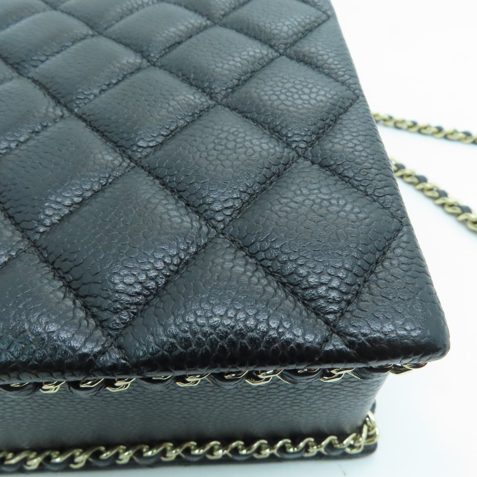 CHANEL Rhombus Caviar Leather Chain Shoulder Bag Chain Gold Buckle Shoulder Bag Black