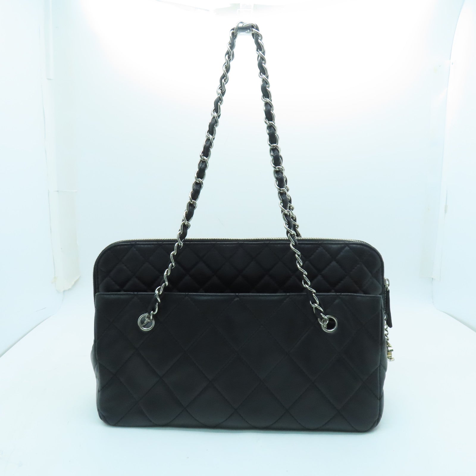 CHANEL 菱格牛皮皮革Shoulder Bag銀扣肩背袋黑色