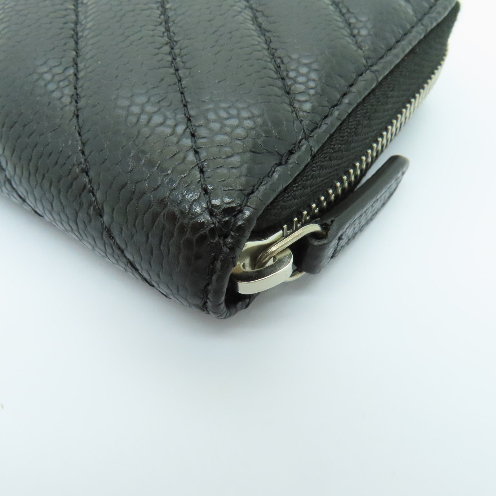 CHANEL 斜紋Caviar皮革Wallet銀扣長錢包黑色