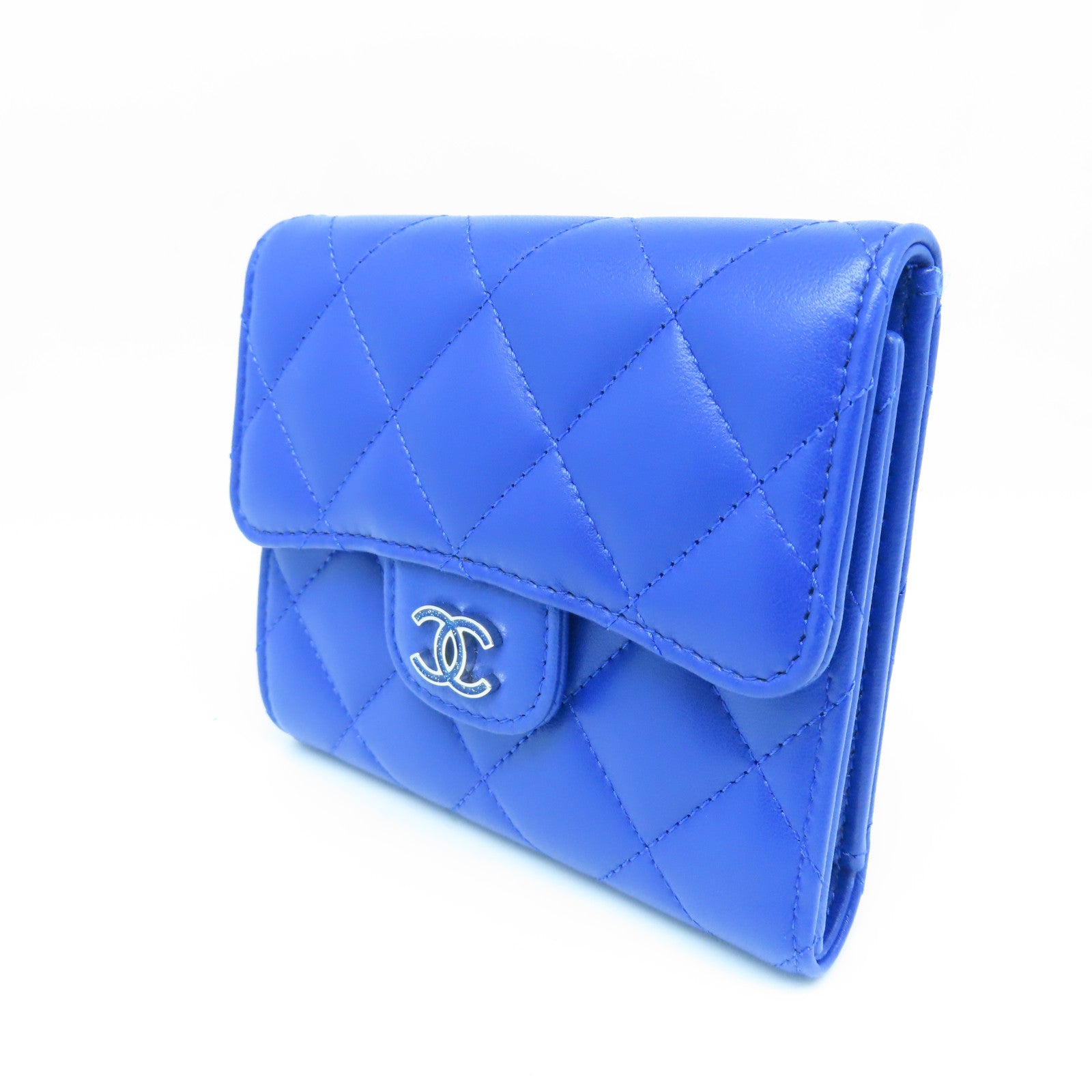 CHANEL rhombic cowhide leather Wallet silver buckle wallet blue