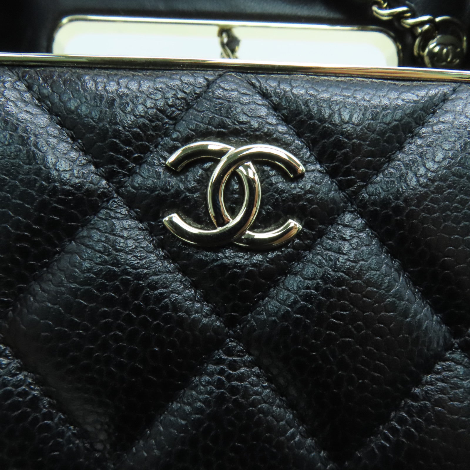 CHANEL Rhombus Caviar Leather Chain Shoulder Bag Chain Gold Buckle Shoulder Bag Black