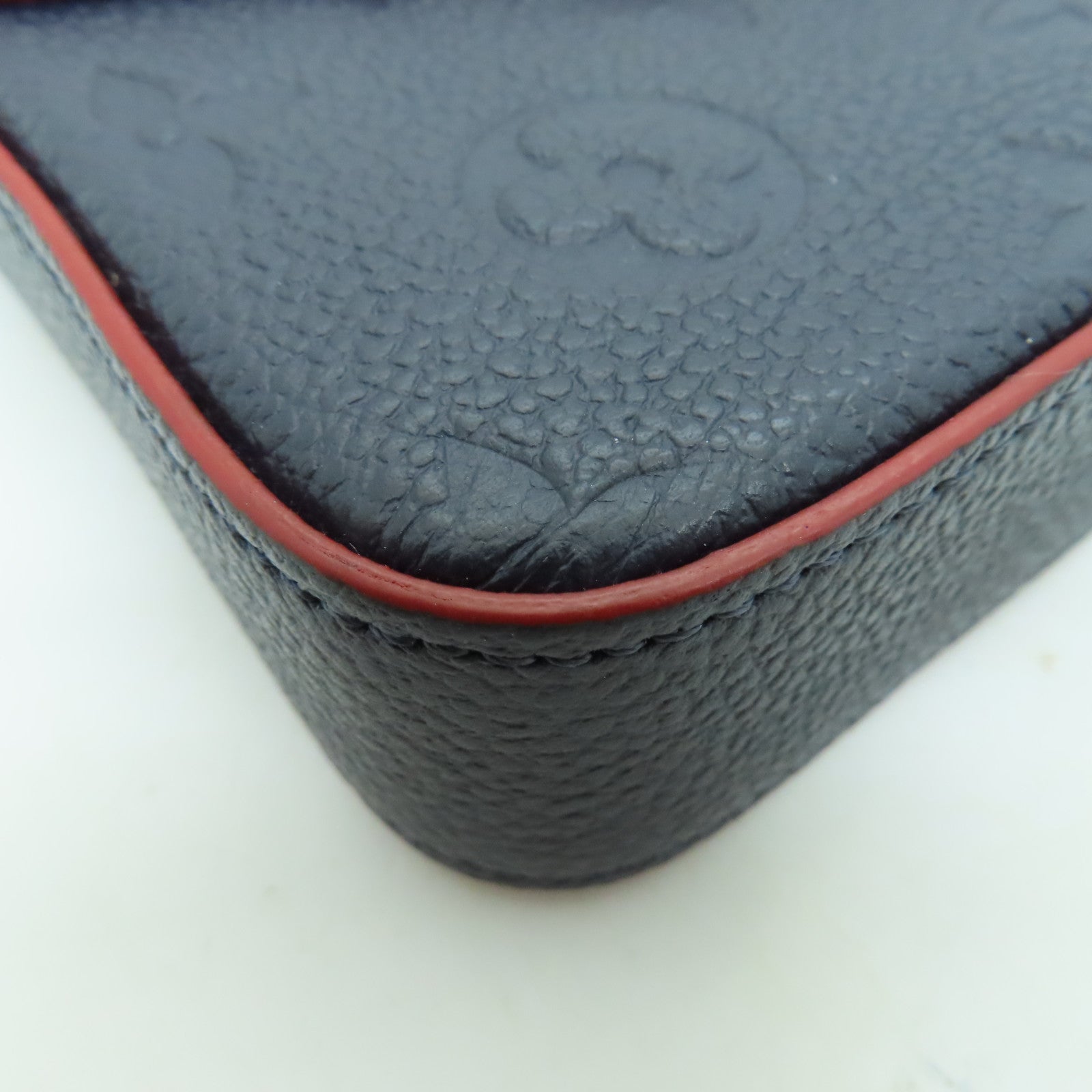 LOUIS VUITTON Monogram Empreinte Pochette Felicie金扣鏈帶肩背袋深藍色