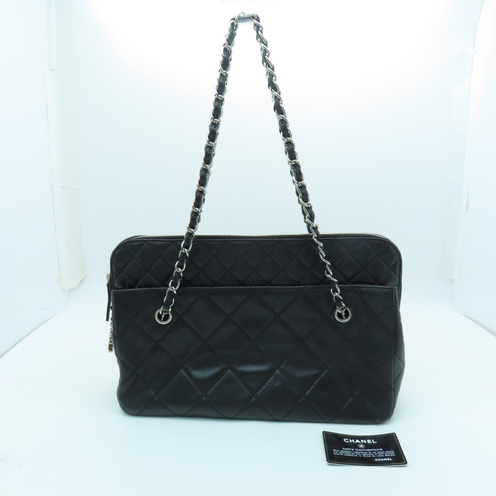 CHANEL 菱格牛皮皮革Shoulder Bag銀扣肩背袋黑色