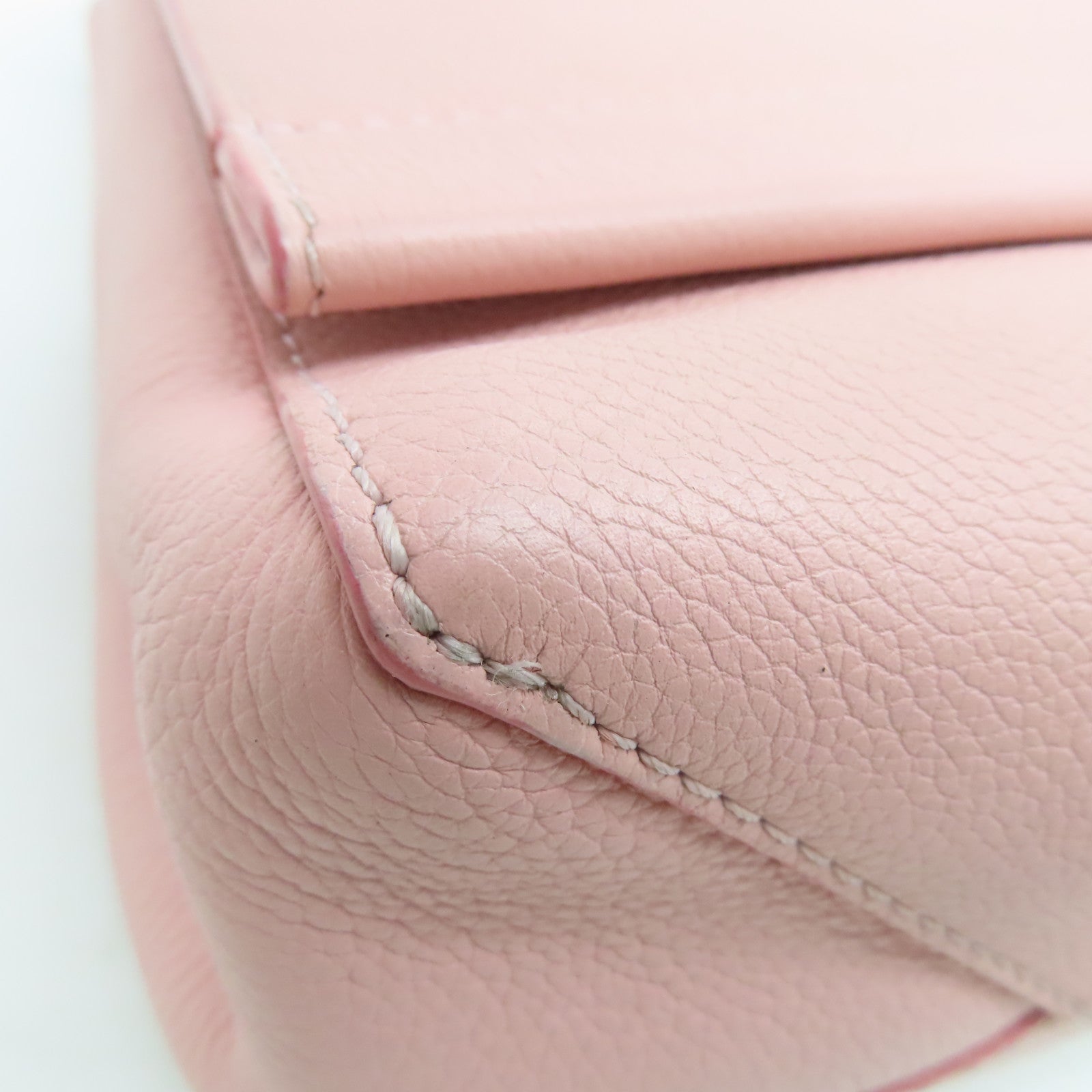 LOUIS VUITTON 牛皮皮革Lock Me 2 2 way Shoulder Bag金扣肩背袋粉红色