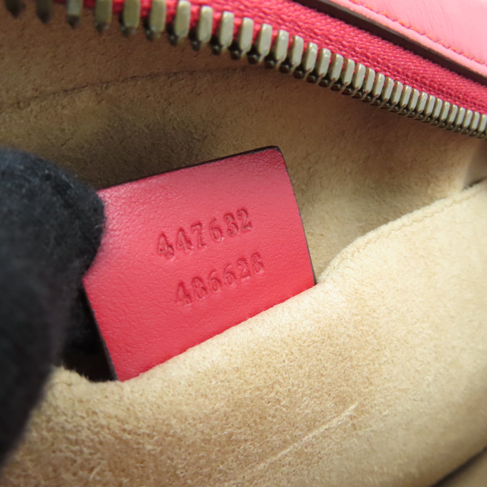 GUCCI cowhide leather GG Mormont gold buckle chain shoulder bag red