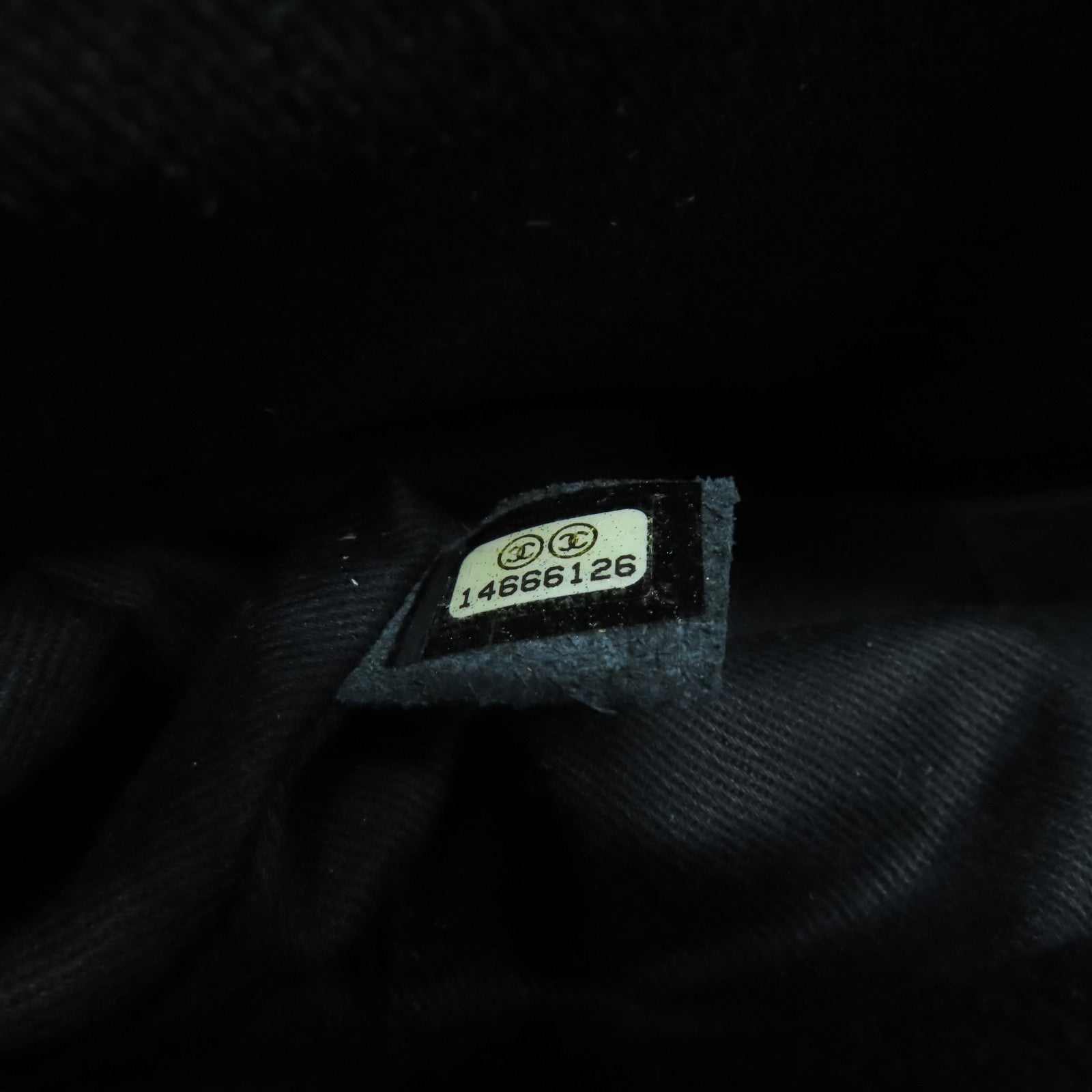 CHANEL 菱格牛皮皮革Shoulder Bag銀扣肩背袋黑色
