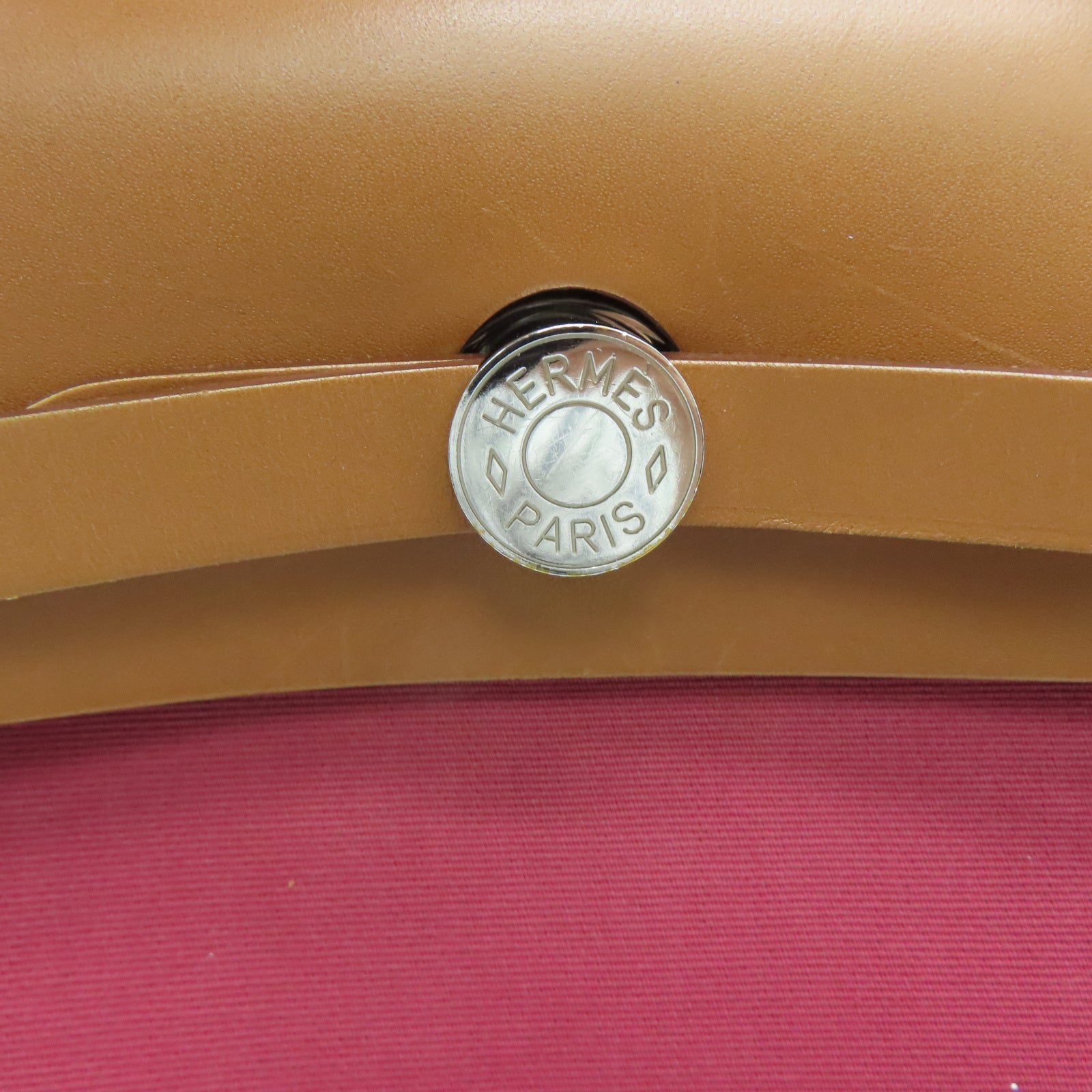 HERMES Toile皮革Herbag PM银扣手挽肩背两用袋宝石红色