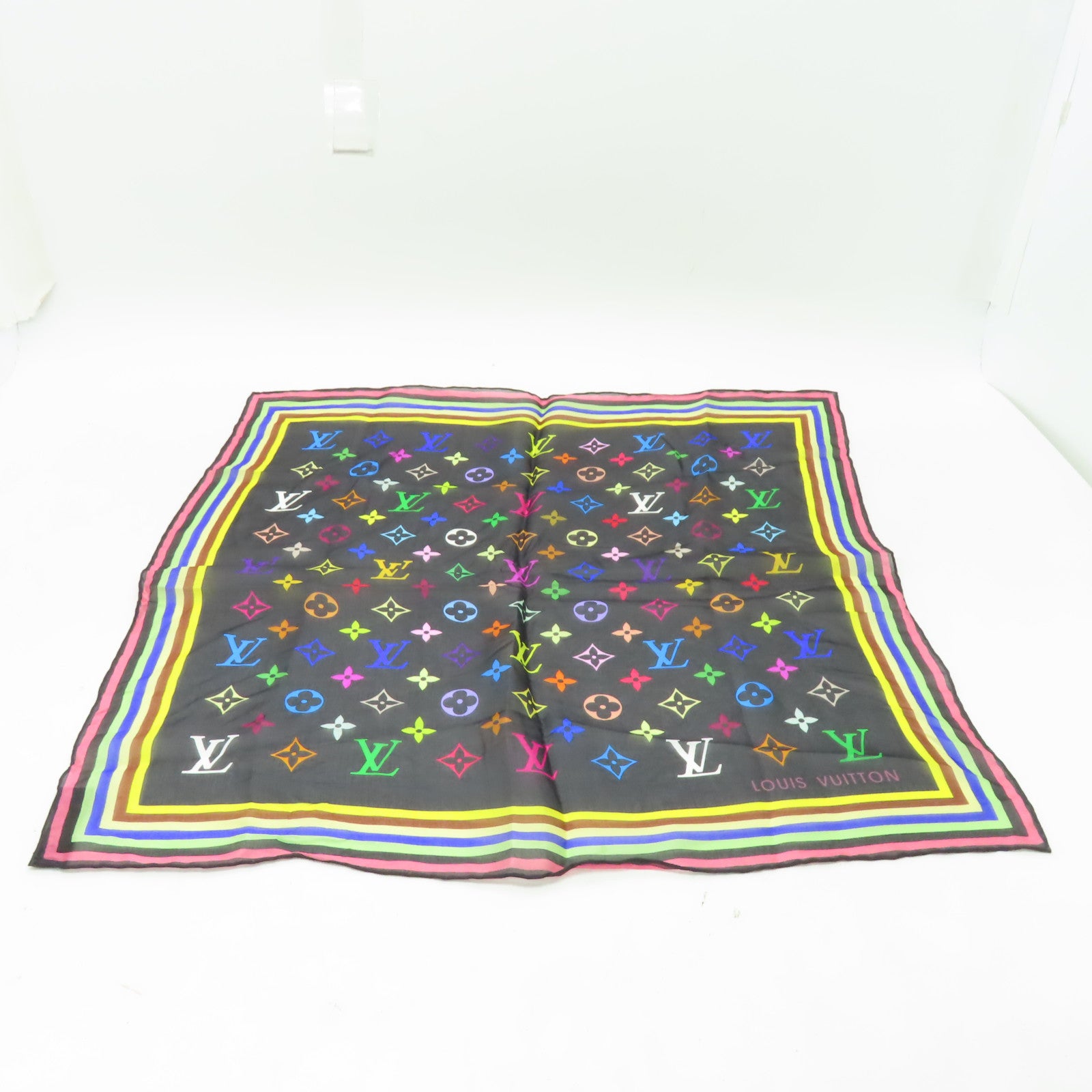 LOUIS VUITTON 絲質Scarf絲巾黒色/彩色