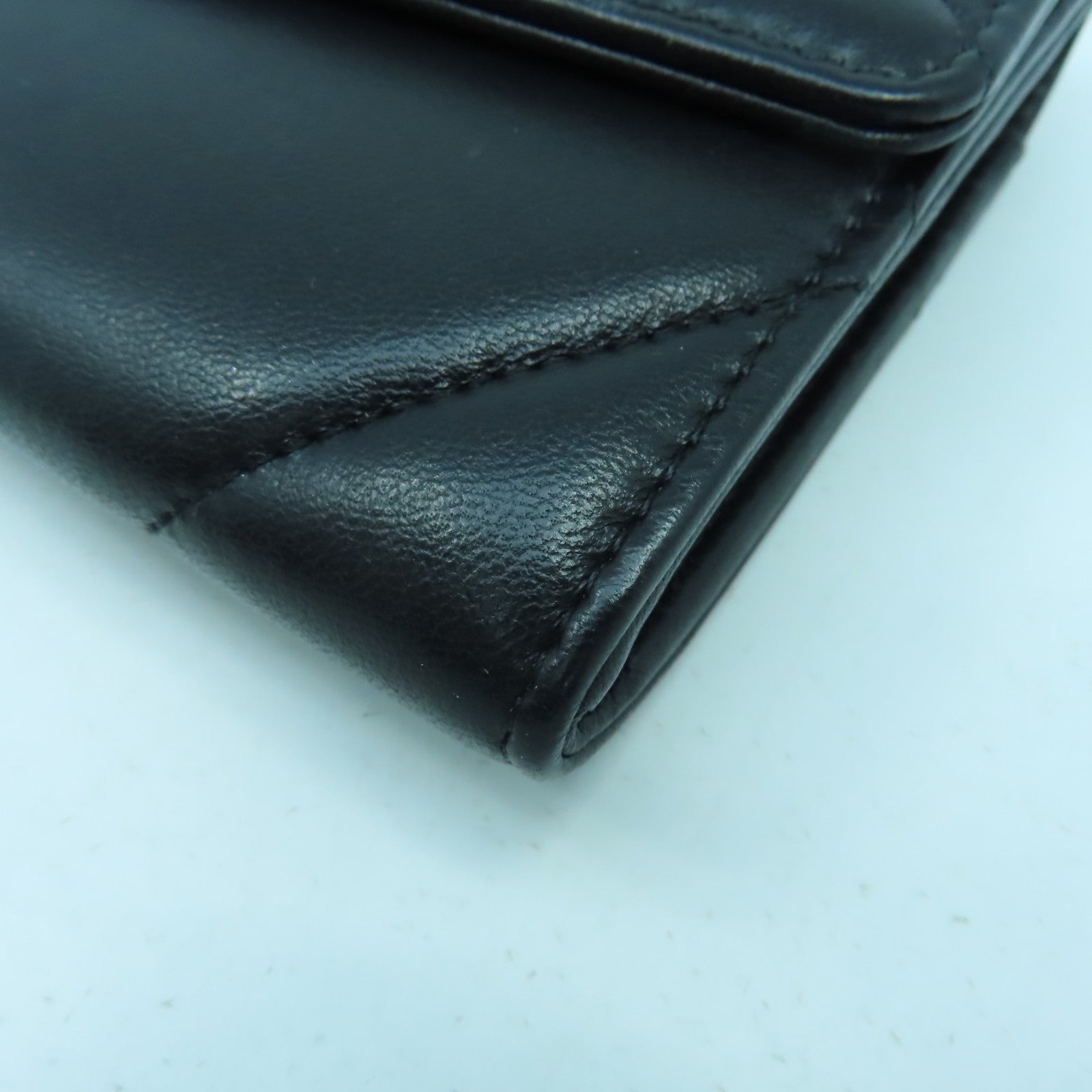 CHANEL 菱格牛皮皮革C19 Long Wallet銀扣長錢包黑色