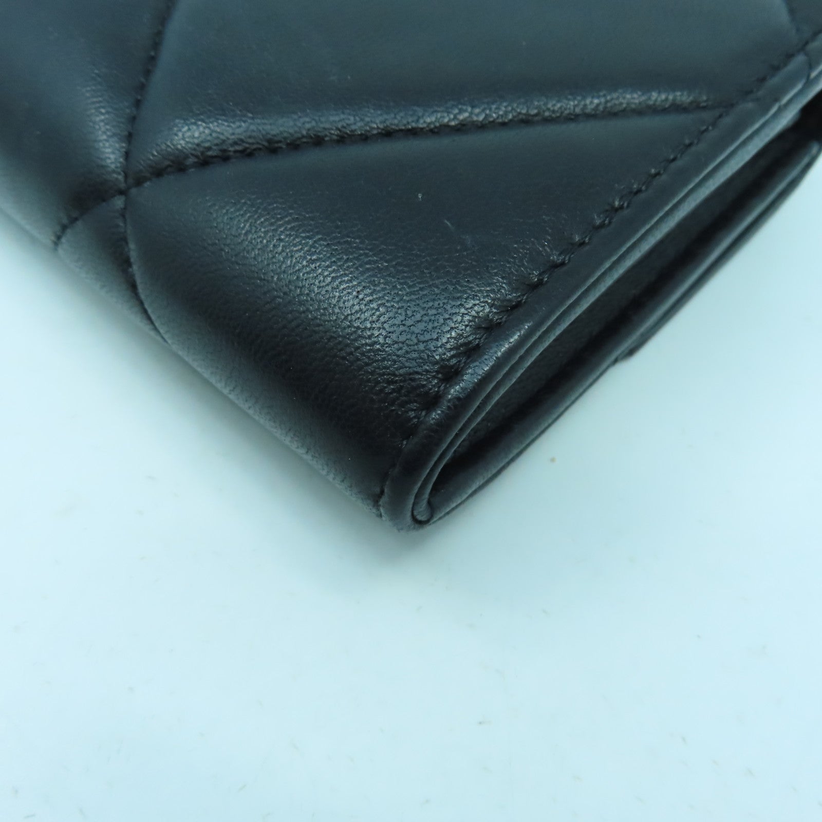CHANEL 菱格牛皮皮革C19 Long Wallet銀扣長錢包黑色
