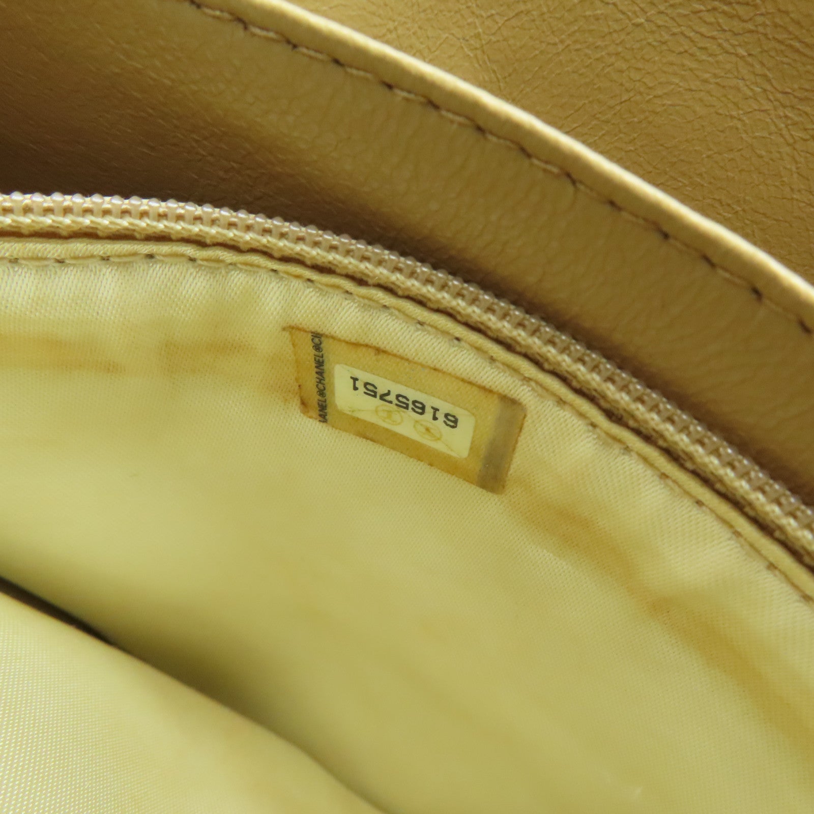 CHANEL 【激减优惠】菱格漆皮皮革Vintage Handbag手提袋黄色