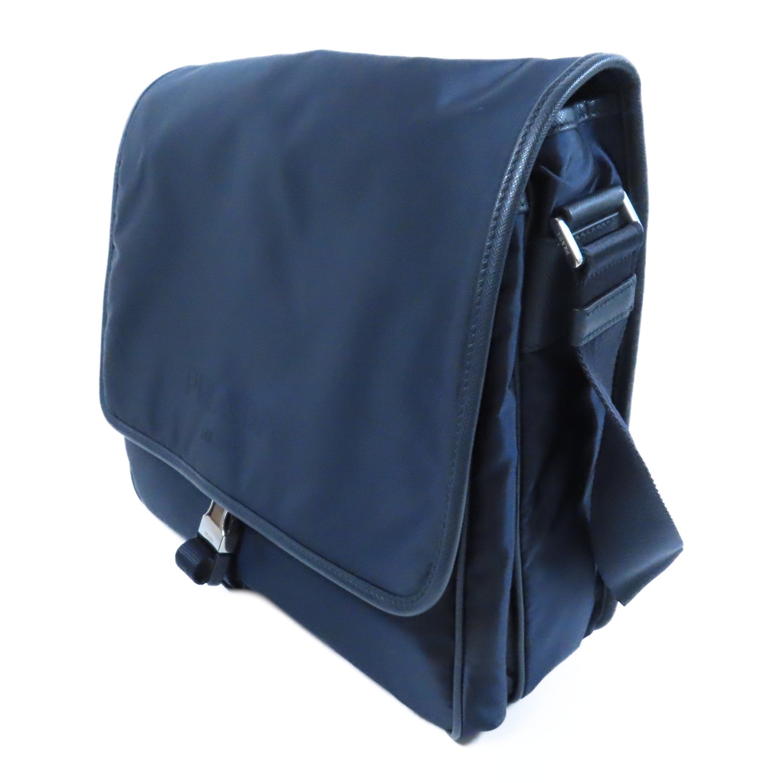 PRADA 尼龍Shoulder Bag銀扣肩背袋黑色