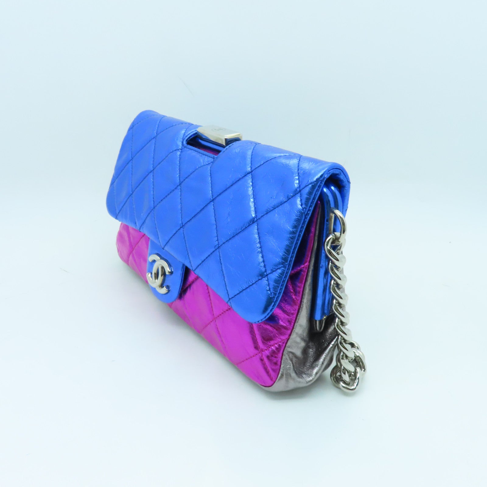 CHANEL 菱格Aged Calf皮革Chain Shoulder Bag銀扣鏈帶肩背袋藍色/粉紅色