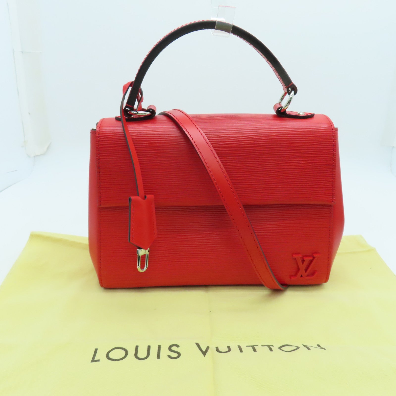LOUIS VUITTON Epi Cluny BB 2 way Shoulder金扣手挽肩背两用袋红色