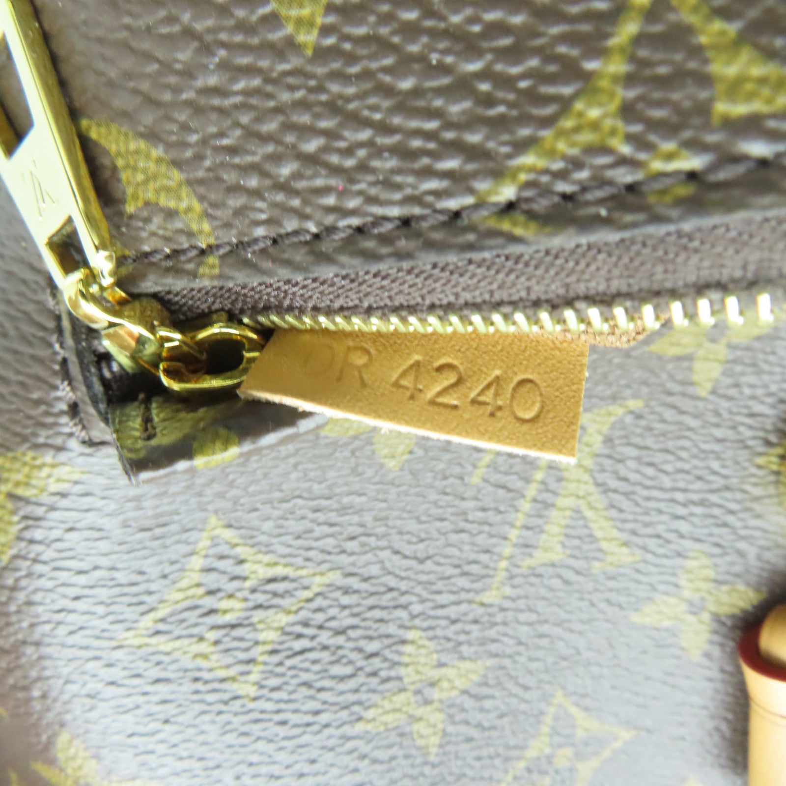 LOUIS VUITTON Monogram Montsouris PM金扣背包啡色
