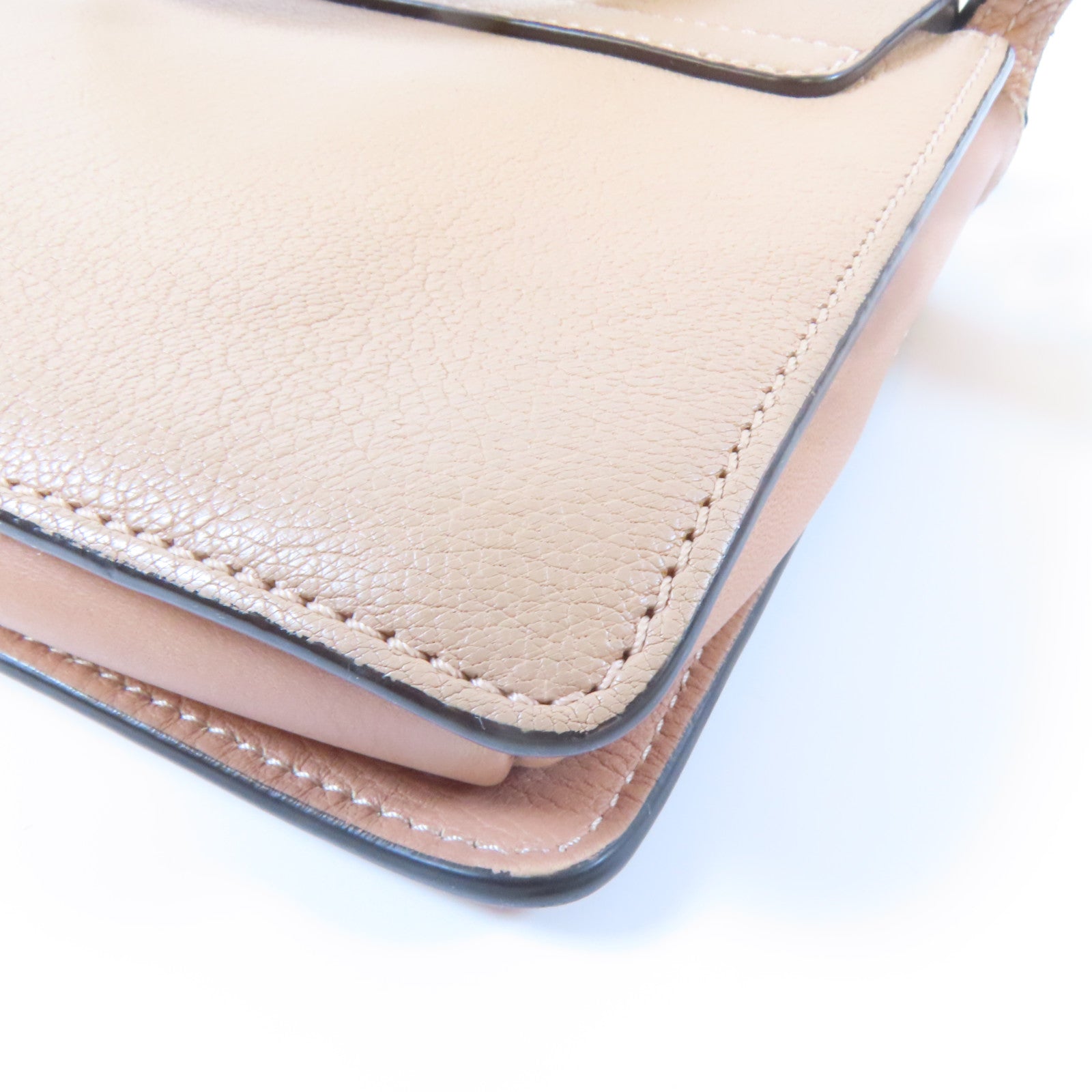 Chloe 牛皮皮革Shoulder Bag金扣肩背袋米色