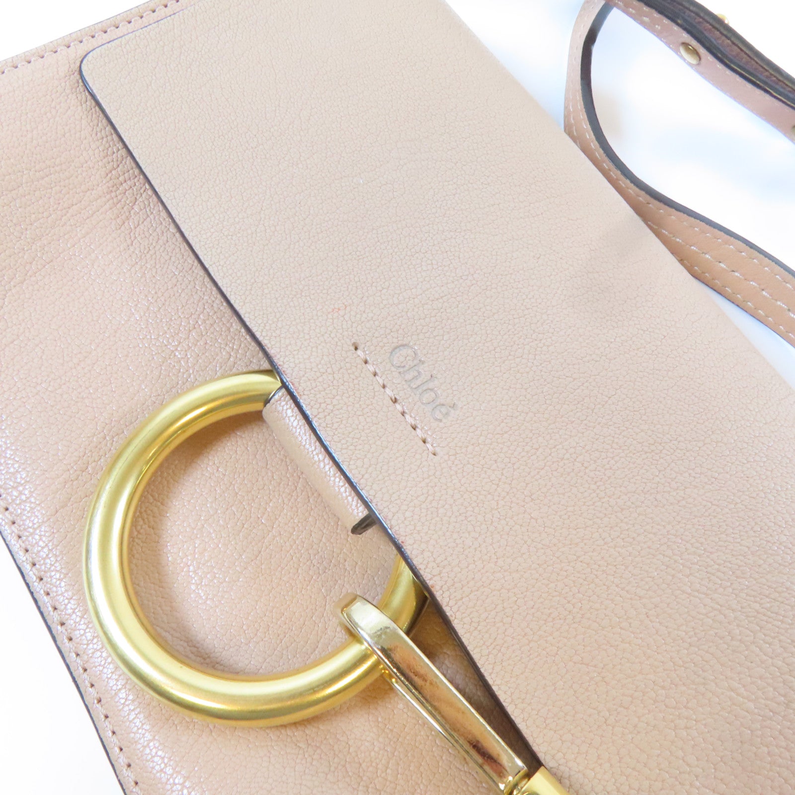 Chloe 牛皮皮革Shoulder Bag金扣肩背袋米色