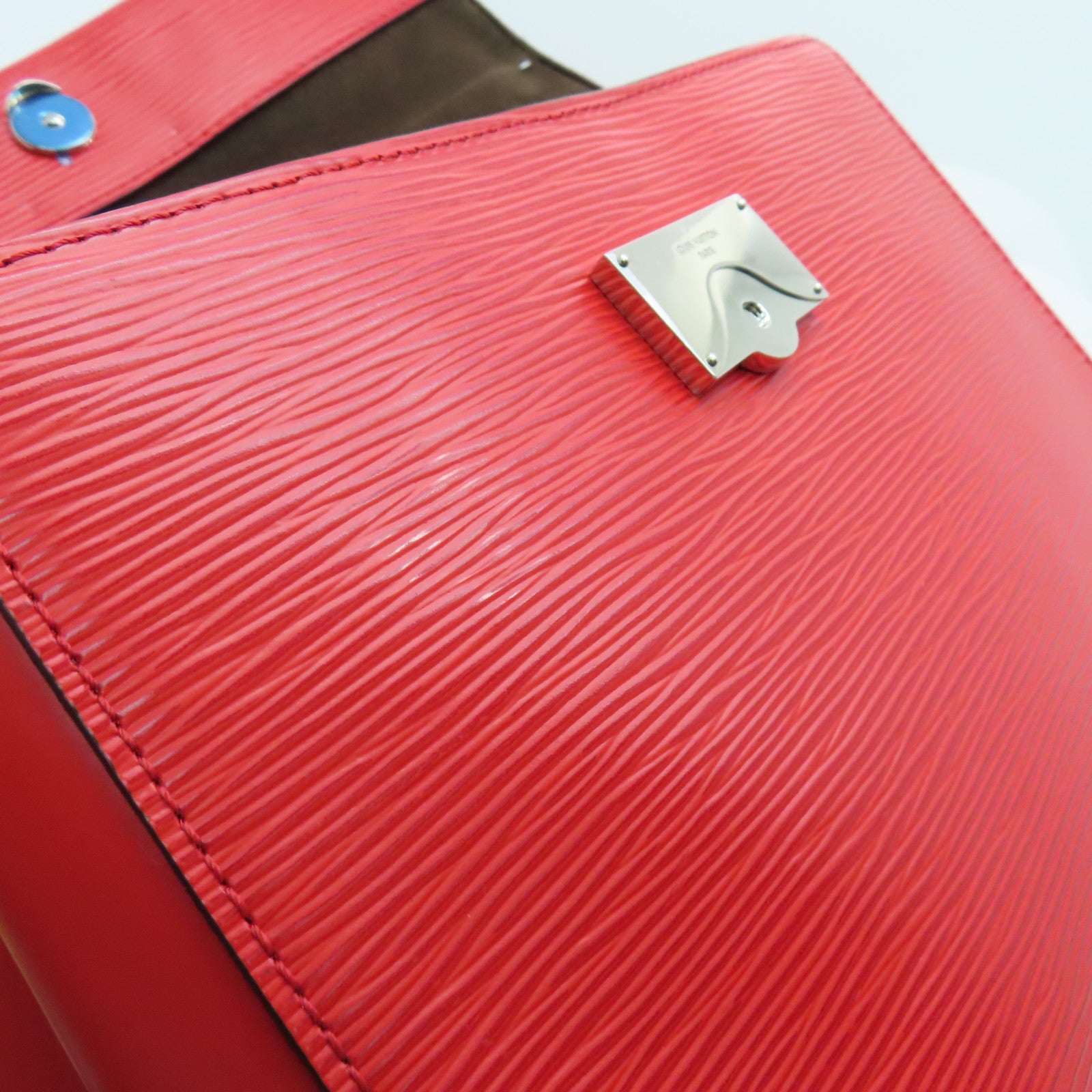 LOUIS VUITTON Epi Cluny BB 2 way Shoulder金扣手挽肩背两用袋红色