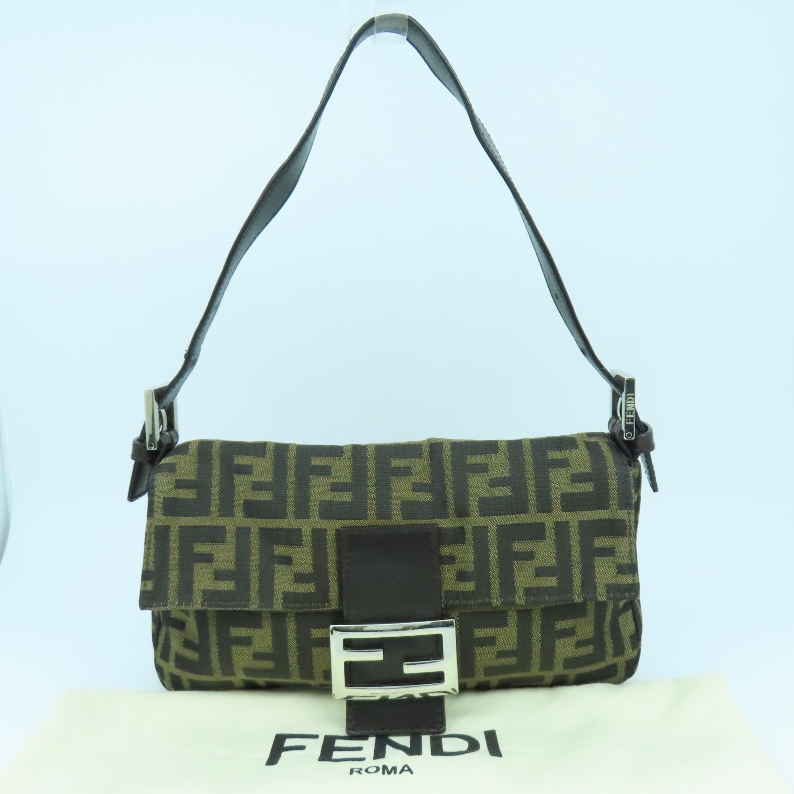 FENDI 帆布Hand Bag銀扣手挽袋啡色