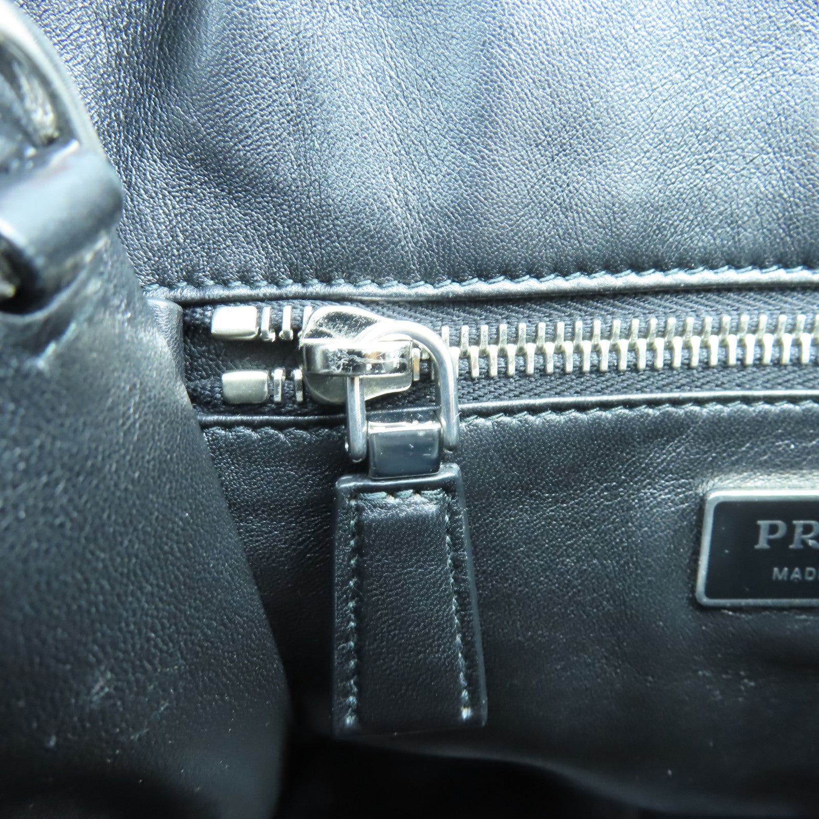 PRADA Nappa皮革Antique Mini Tote銀扣手挽肩背兩用袋黑色