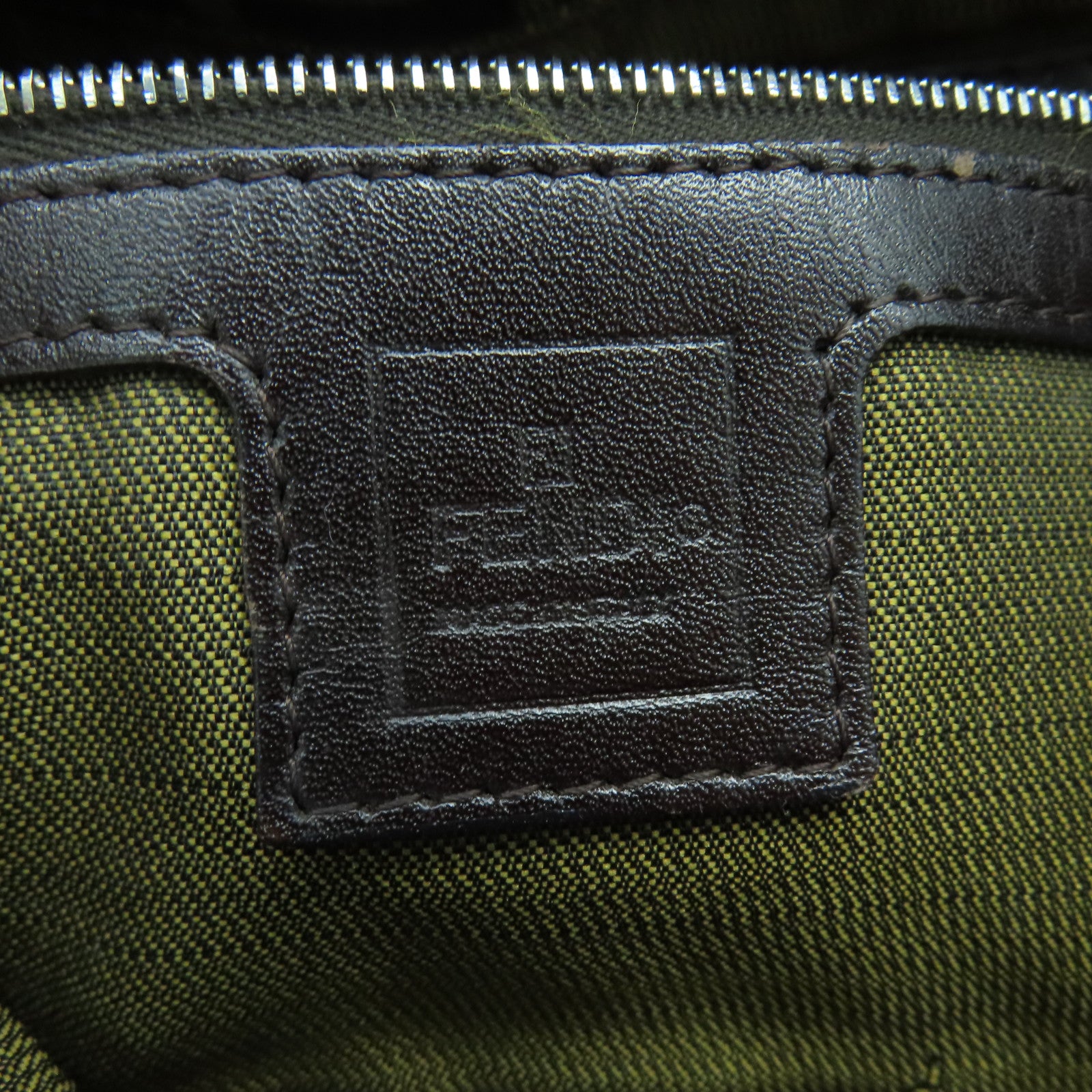 FENDI 帆布Hand Bag銀扣手挽袋啡色