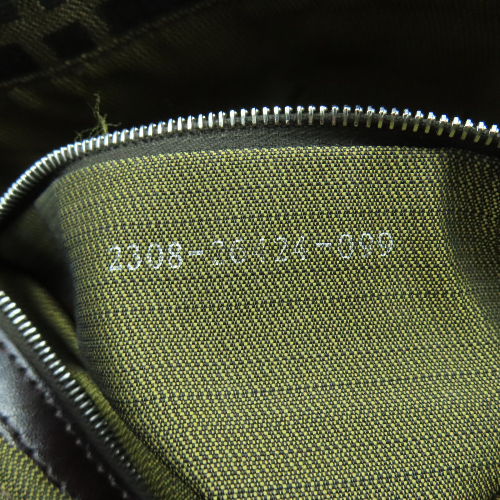 FENDI 帆布Hand Bag銀扣手挽袋啡色