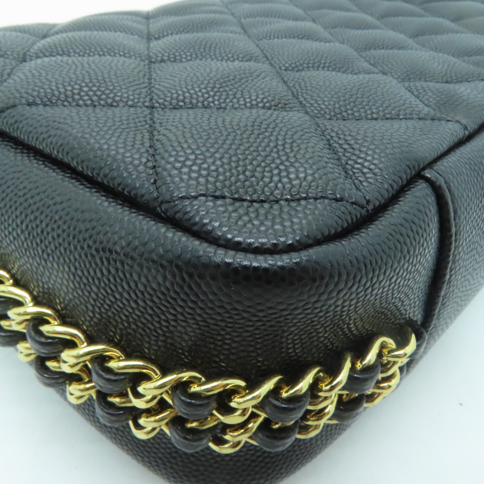 CHANEL 菱格Caviar皮革Chain Shoulder金扣肩背袋黑色