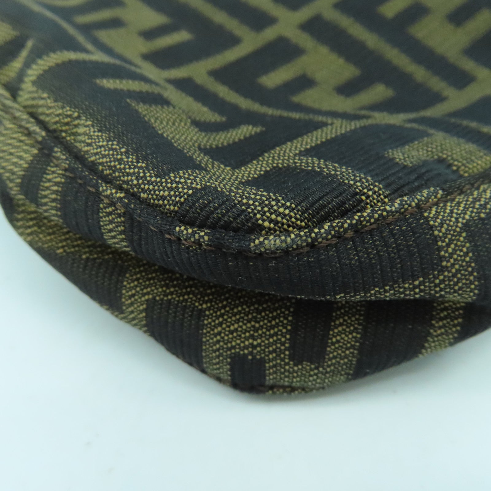 FENDI 帆布Hand Bag銀扣手挽袋啡色