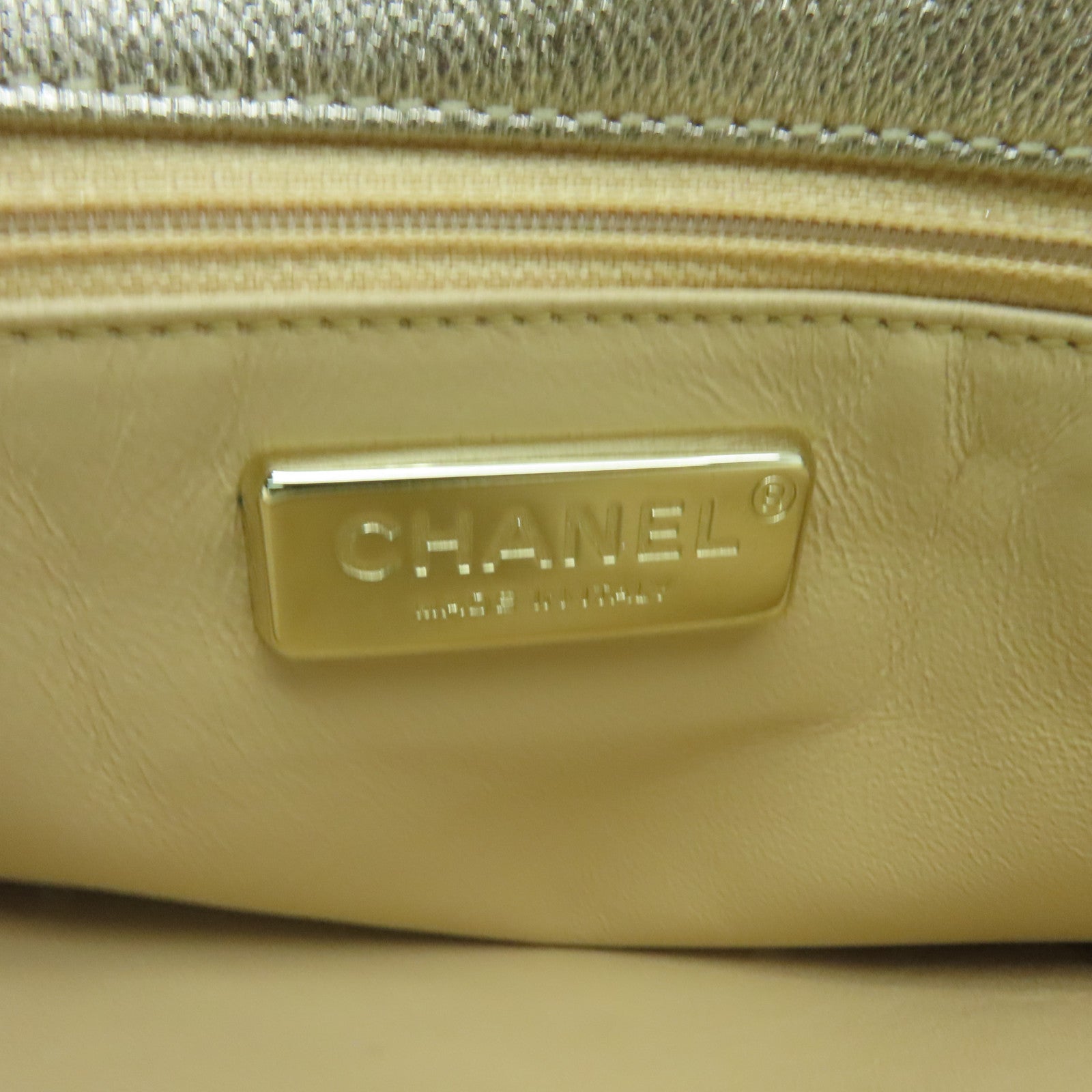 CHANEL 牛皮皮革Chain Shoulder Bag金扣鏈帶肩背袋金色